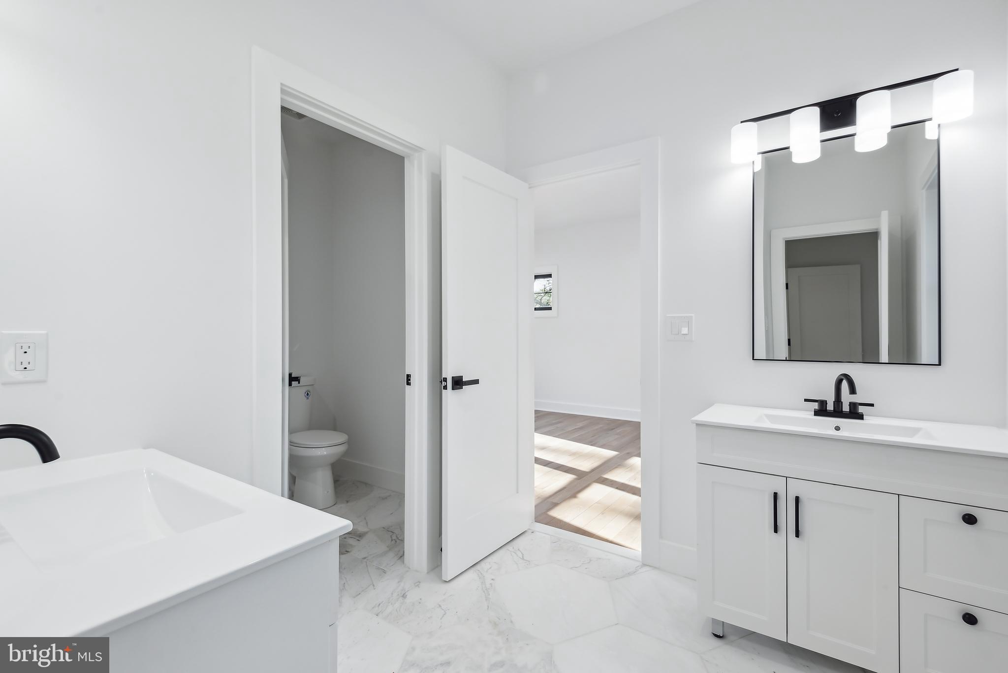 ALTA VISTA - Residential