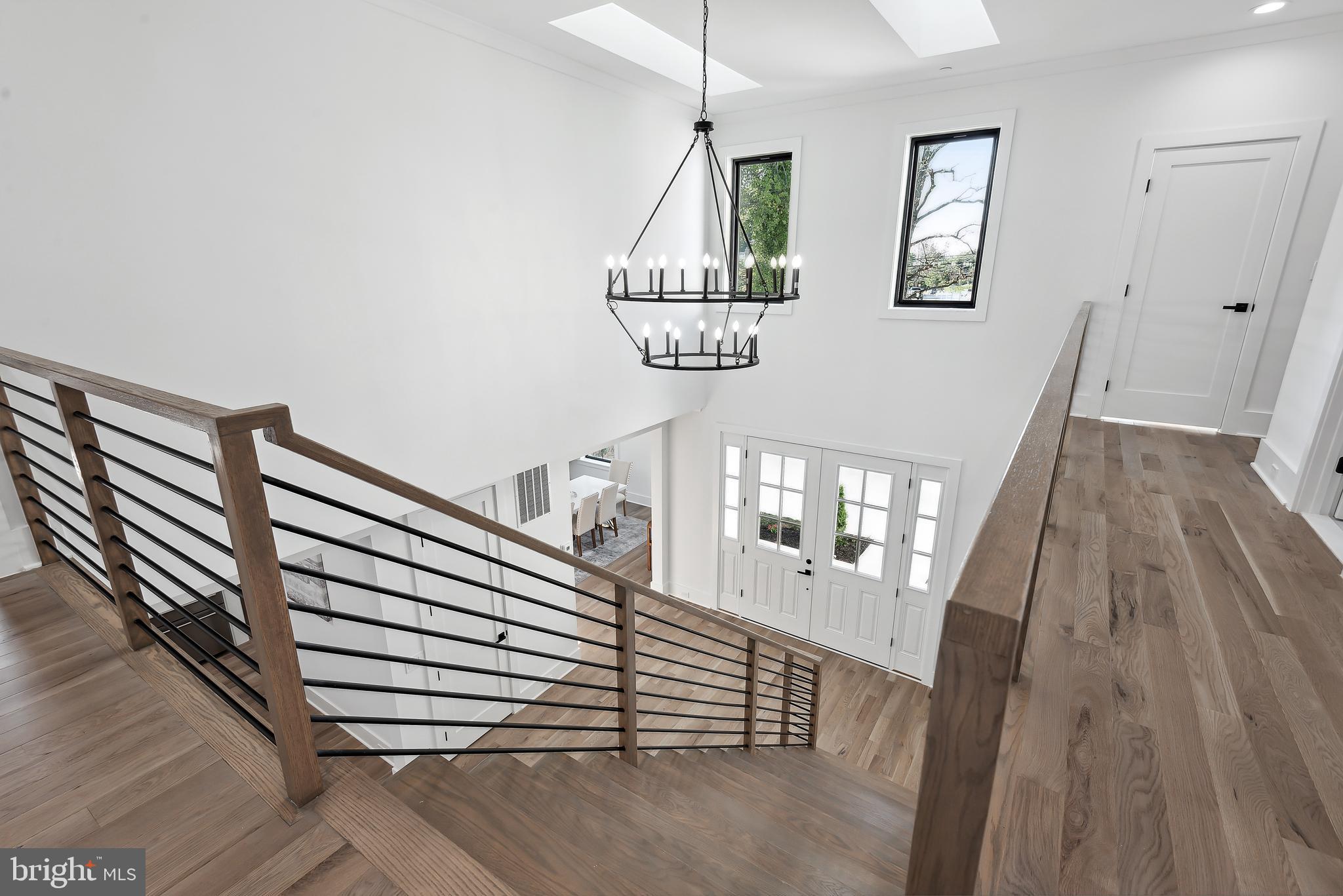 ALTA VISTA - Residential