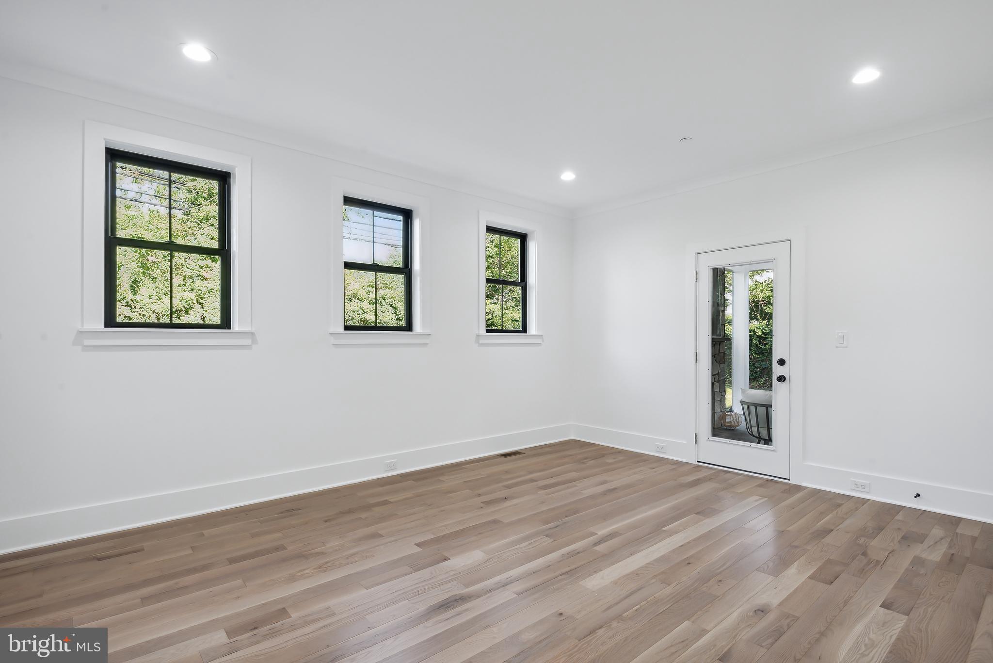 ALTA VISTA - Residential