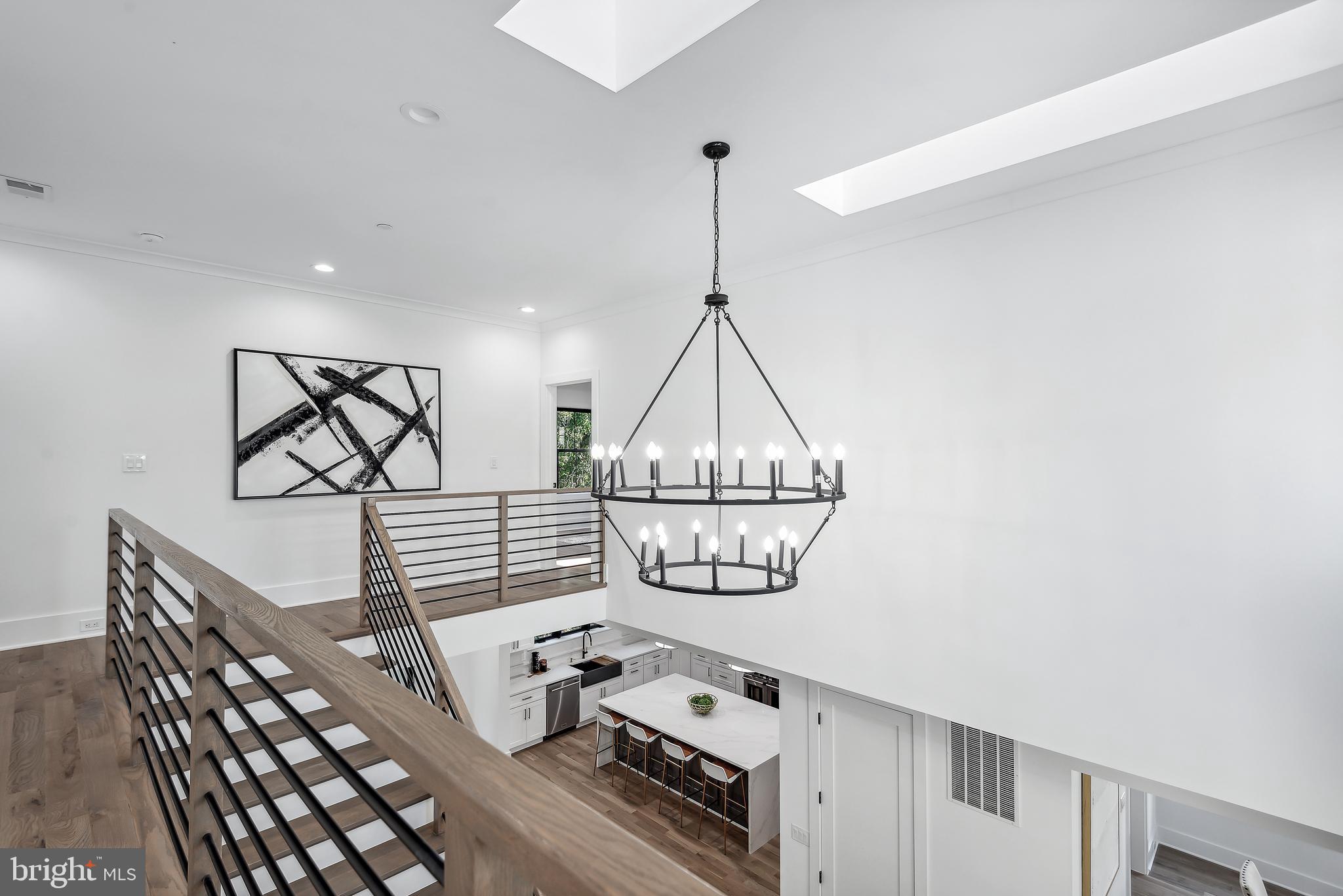 ALTA VISTA - Residential