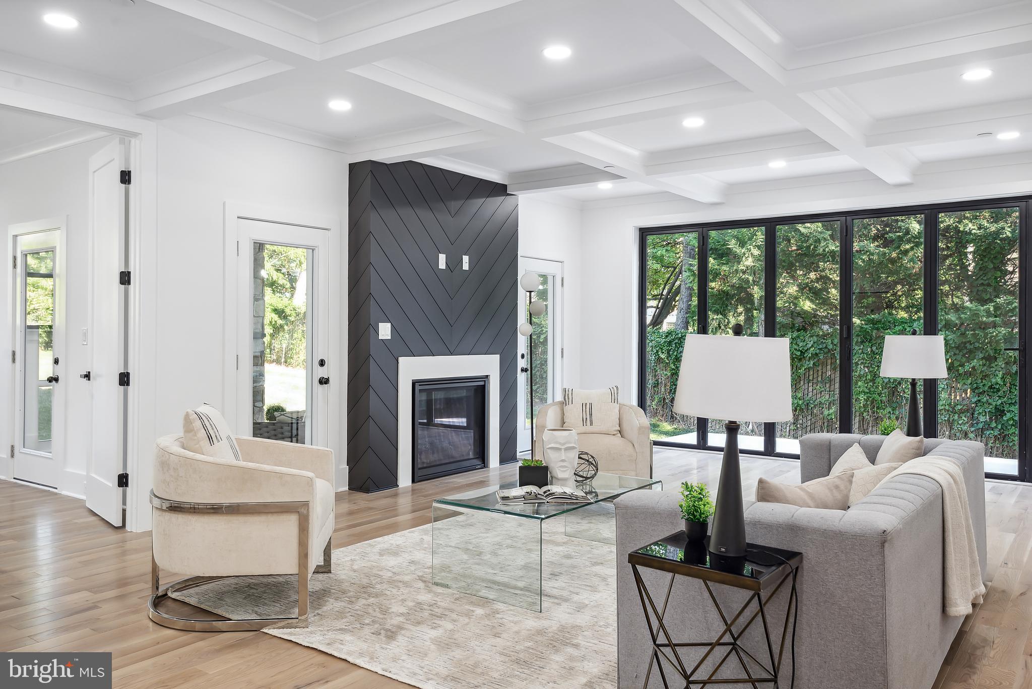 ALTA VISTA - Residential