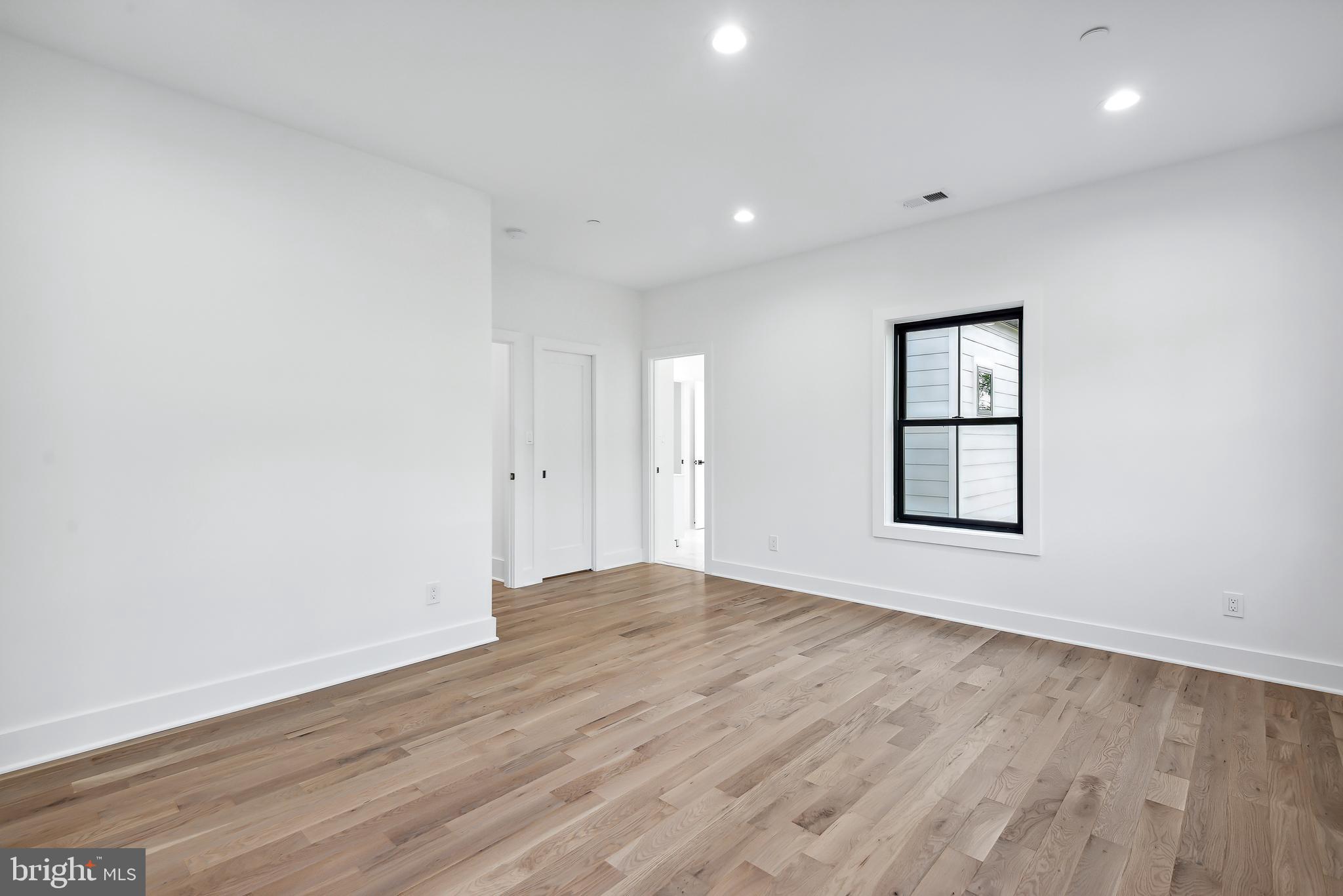 ALTA VISTA - Residential