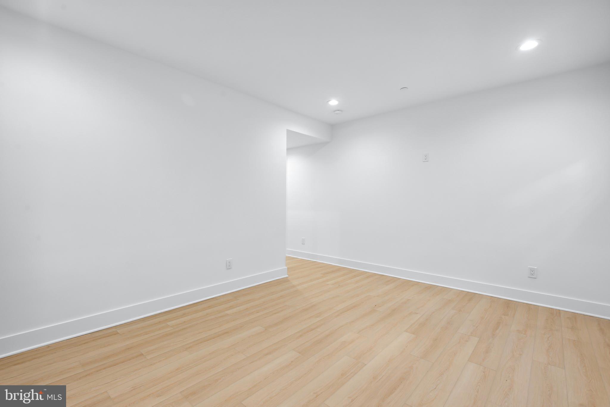 ALTA VISTA - Residential