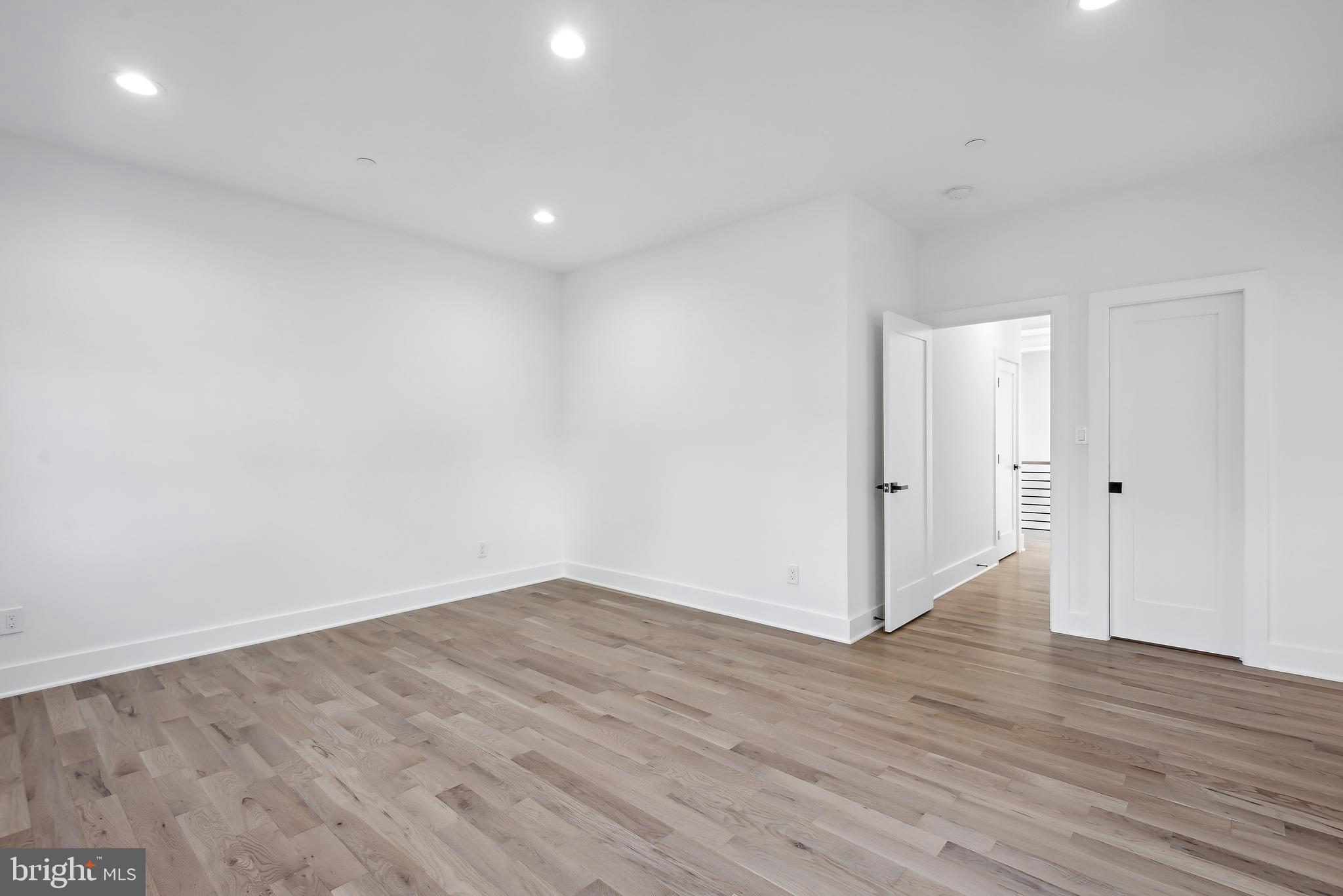 ALTA VISTA - Residential