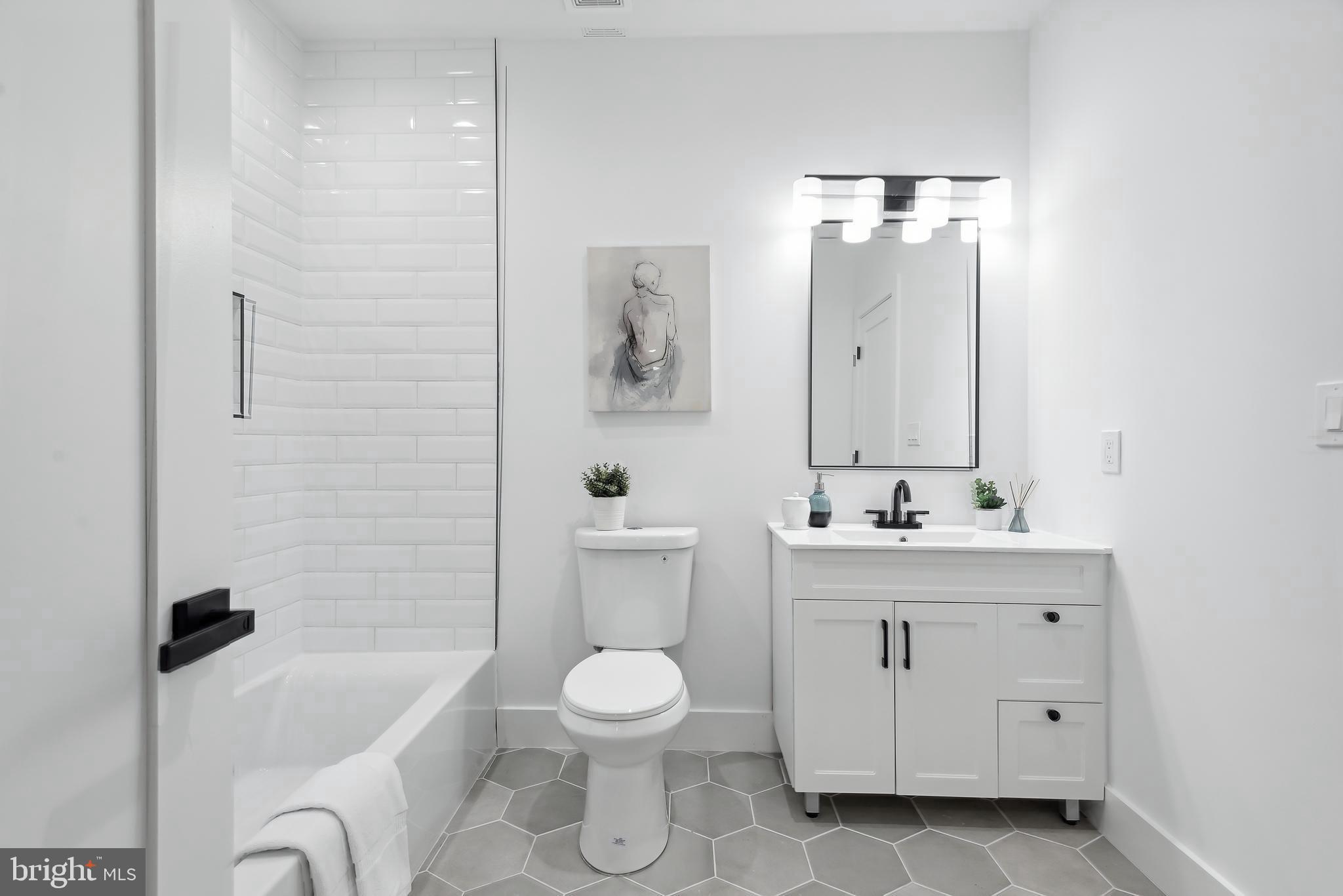 ALTA VISTA - Residential