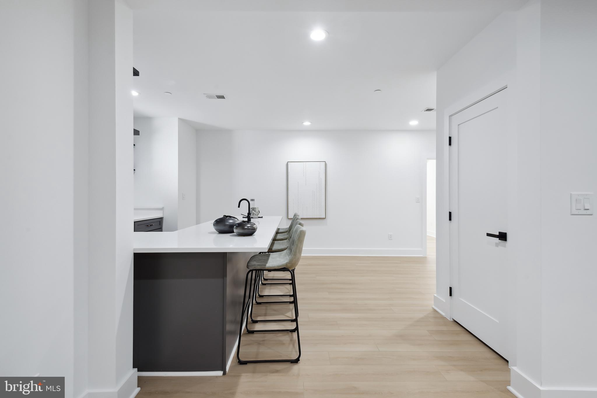 ALTA VISTA - Residential