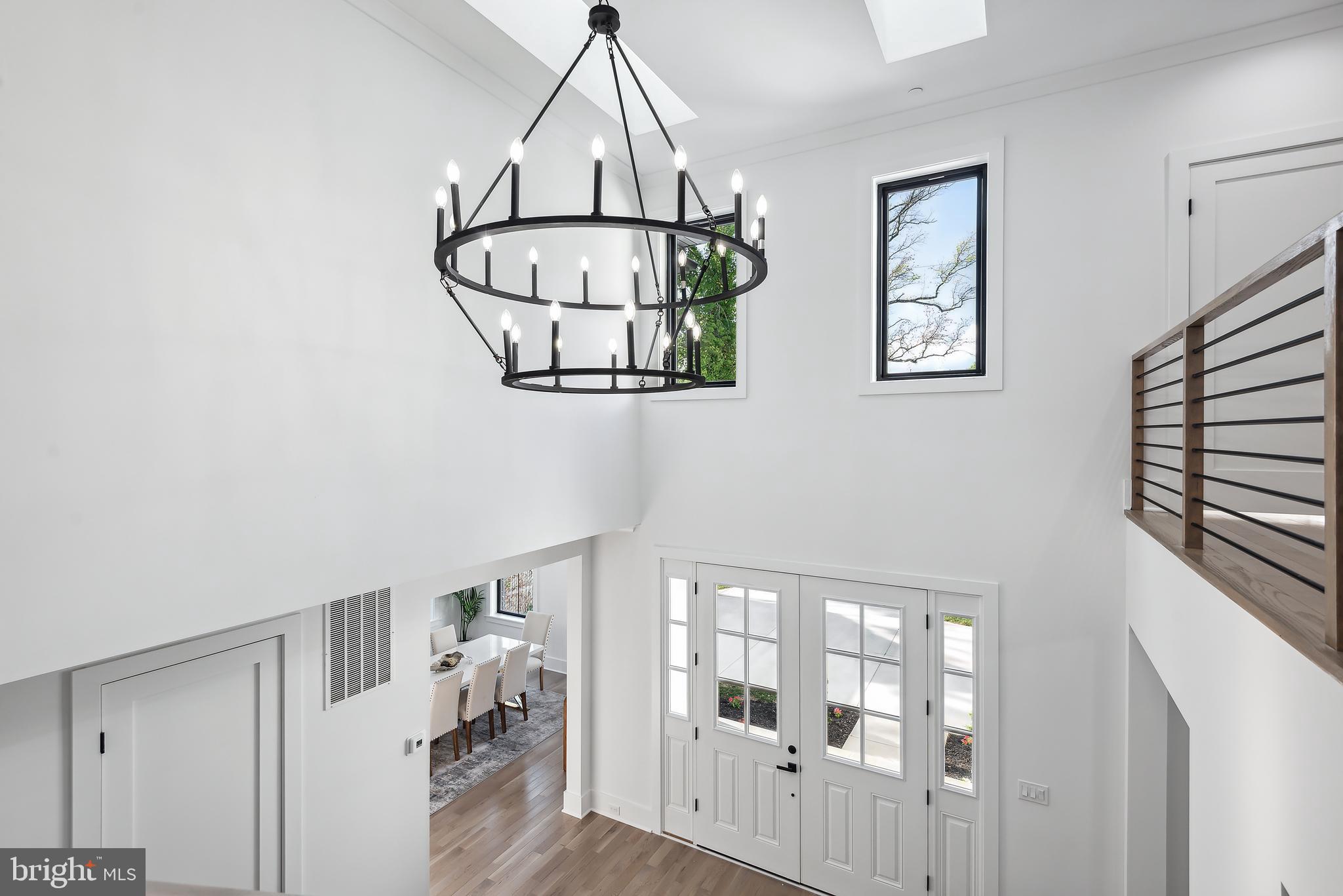 ALTA VISTA - Residential