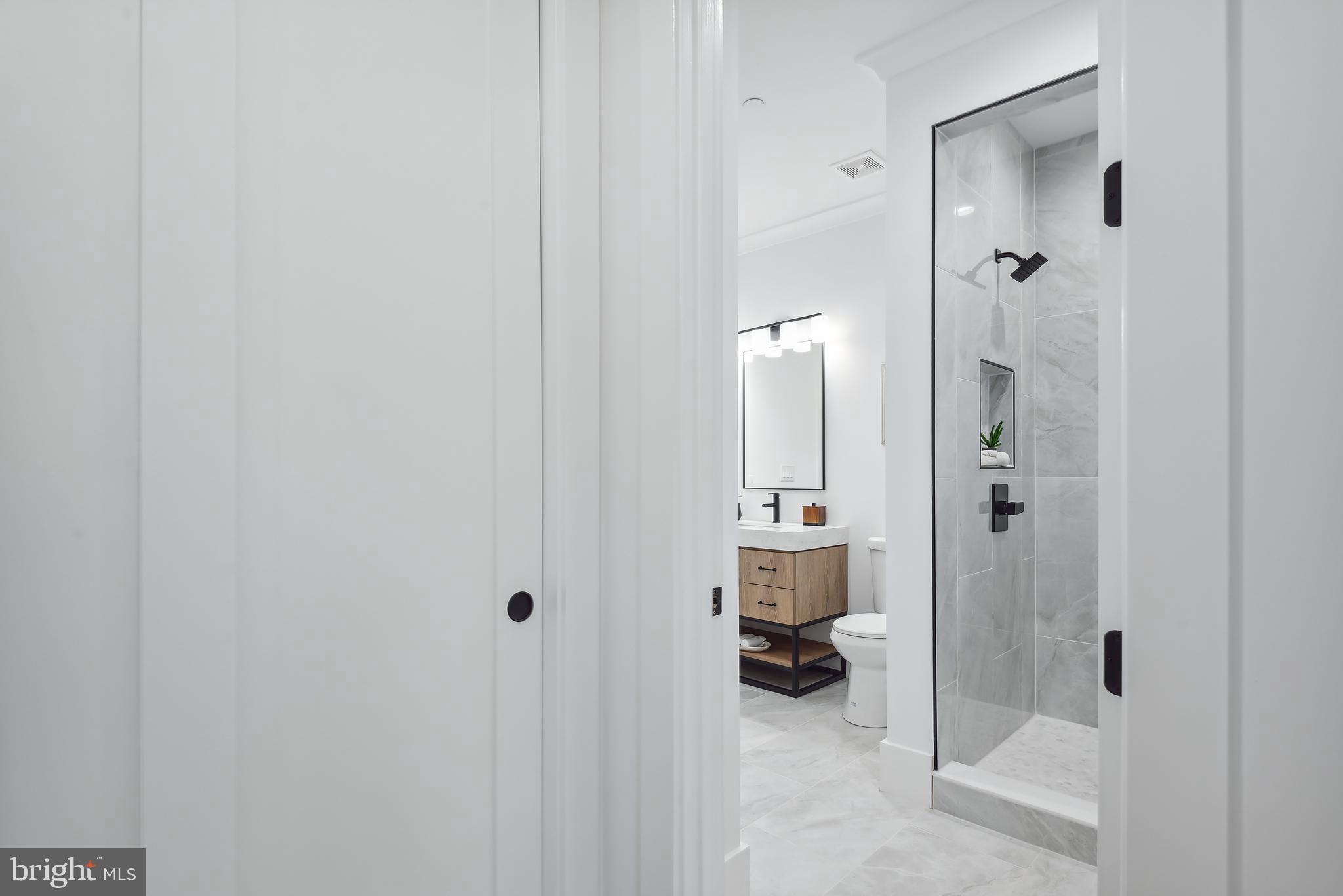 ALTA VISTA - Residential