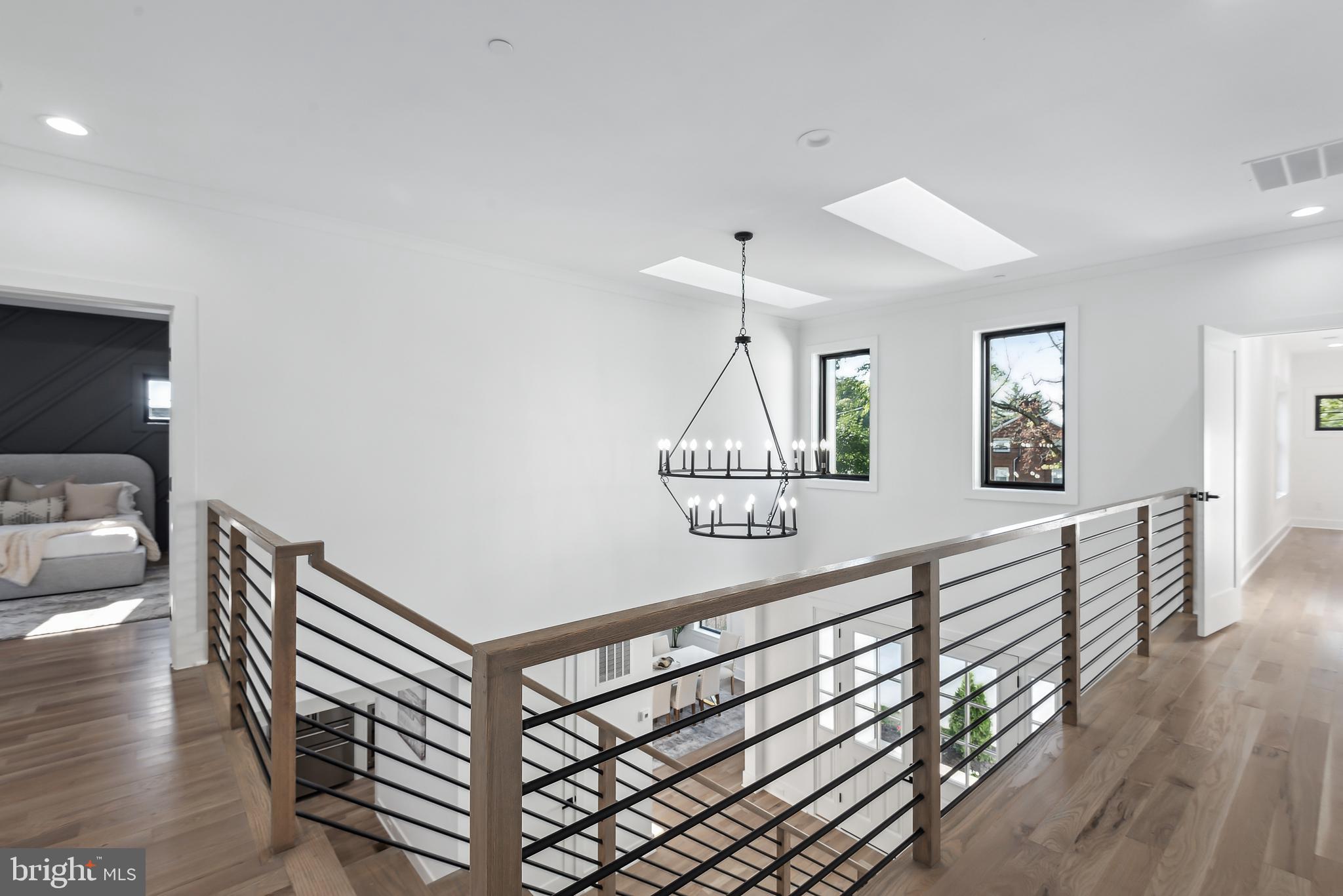 ALTA VISTA - Residential