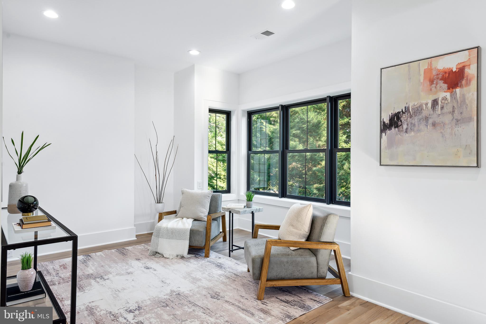 ALTA VISTA - Residential