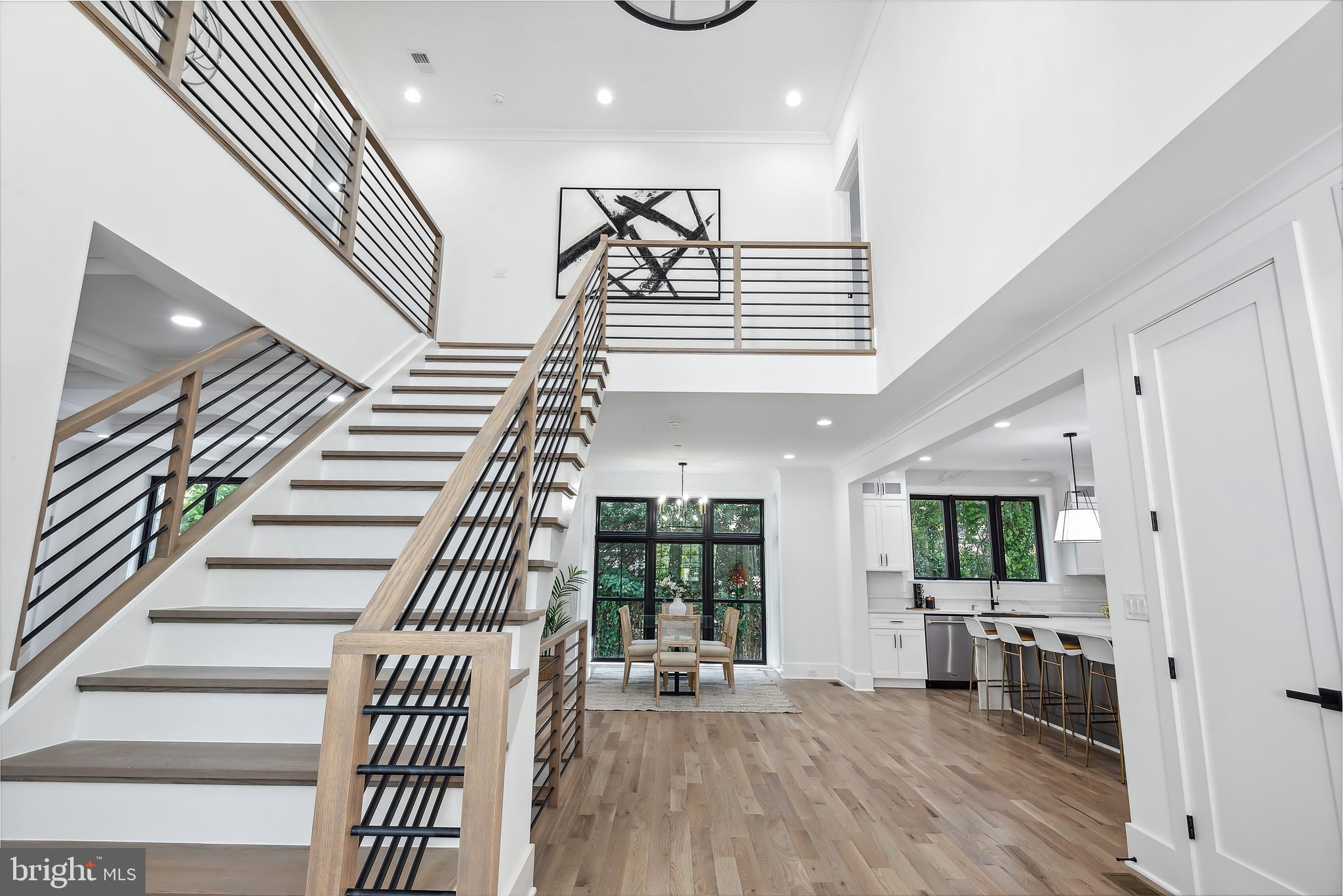 ALTA VISTA - Residential