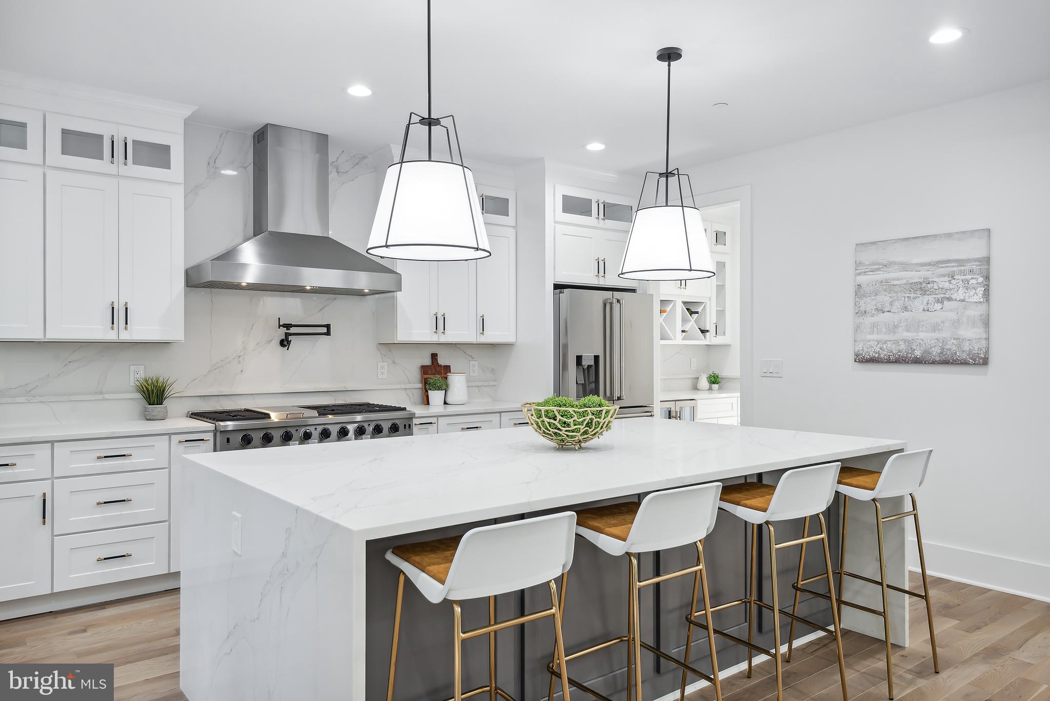 ALTA VISTA - Residential