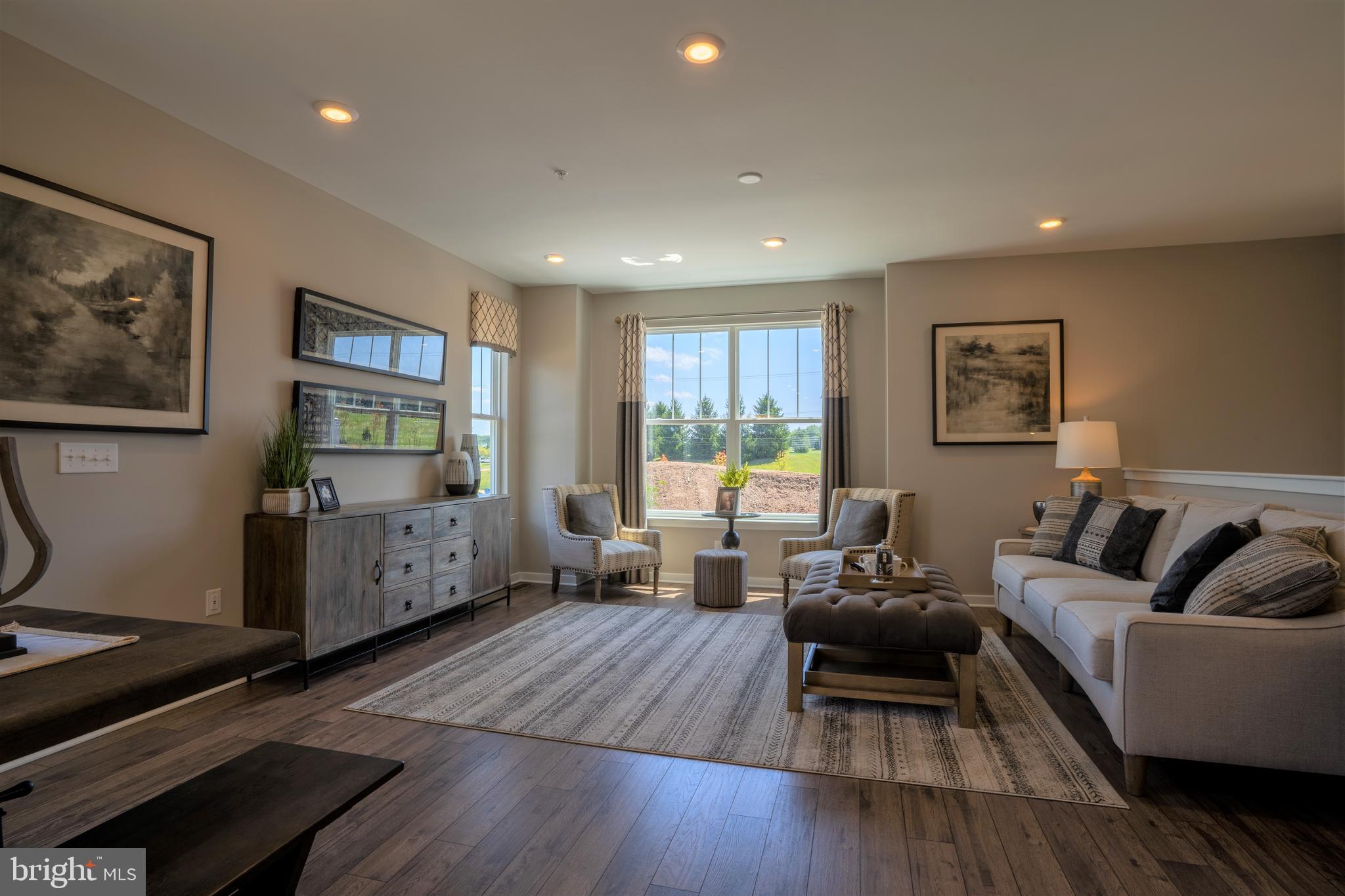 TOWNES AT SHANNON HILL - Residential Lease