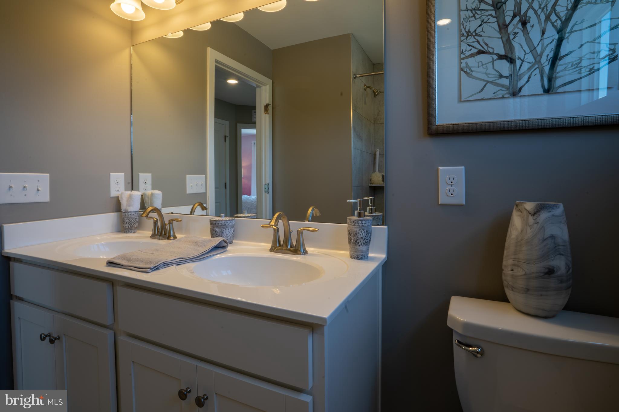 TOWNES AT SHANNON HILL - Residential Lease