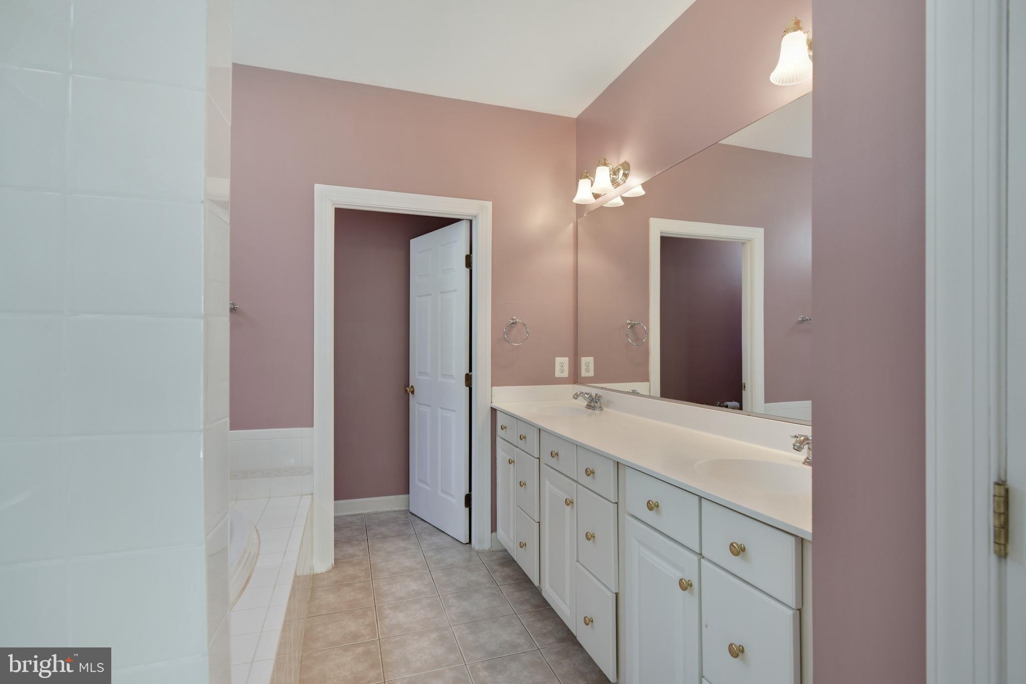 GLENKIRK ESTATES - Residential