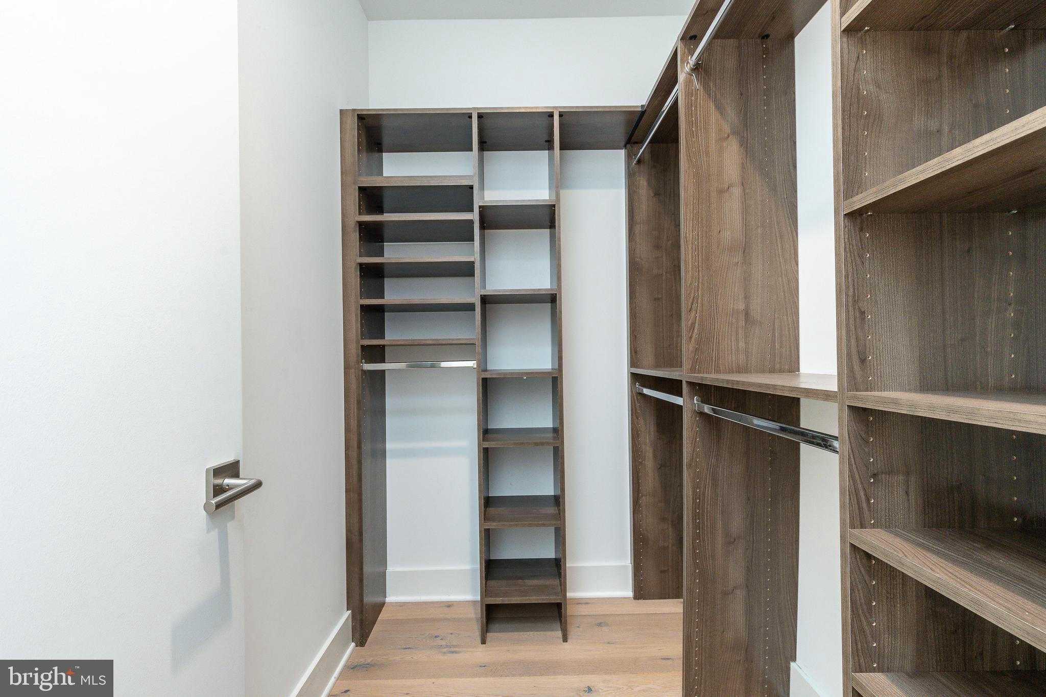 BELLA VISTA - Residential