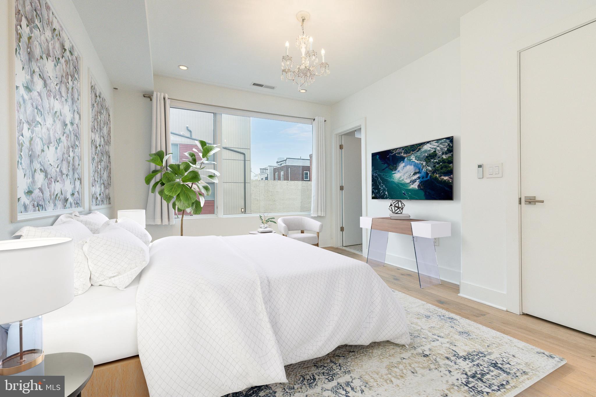 BELLA VISTA - Residential