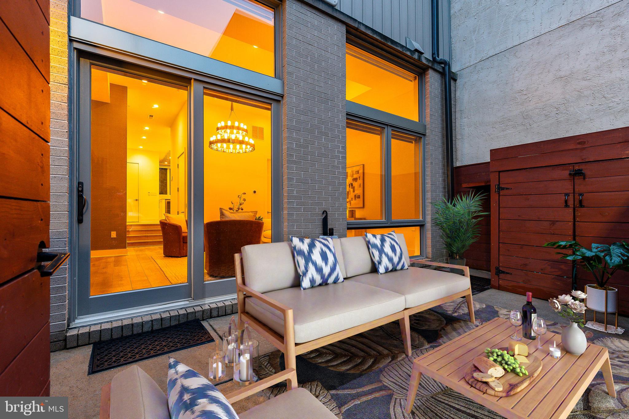 BELLA VISTA - Residential