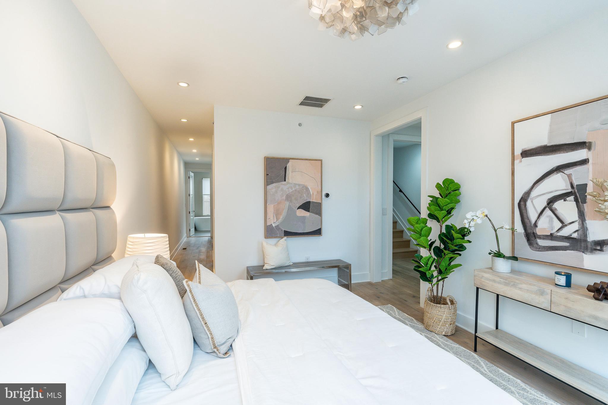 BELLA VISTA - Residential