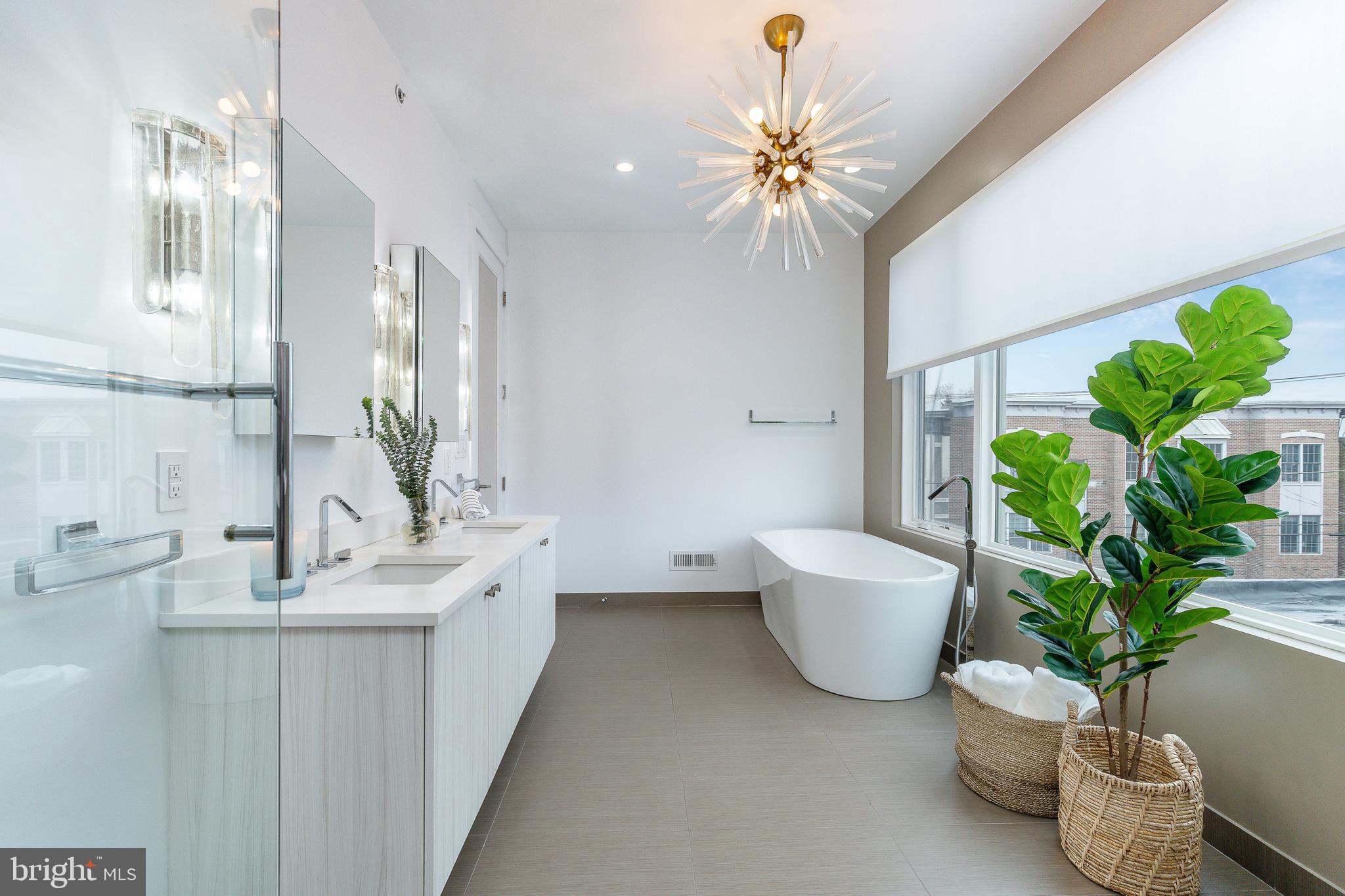 BELLA VISTA - Residential