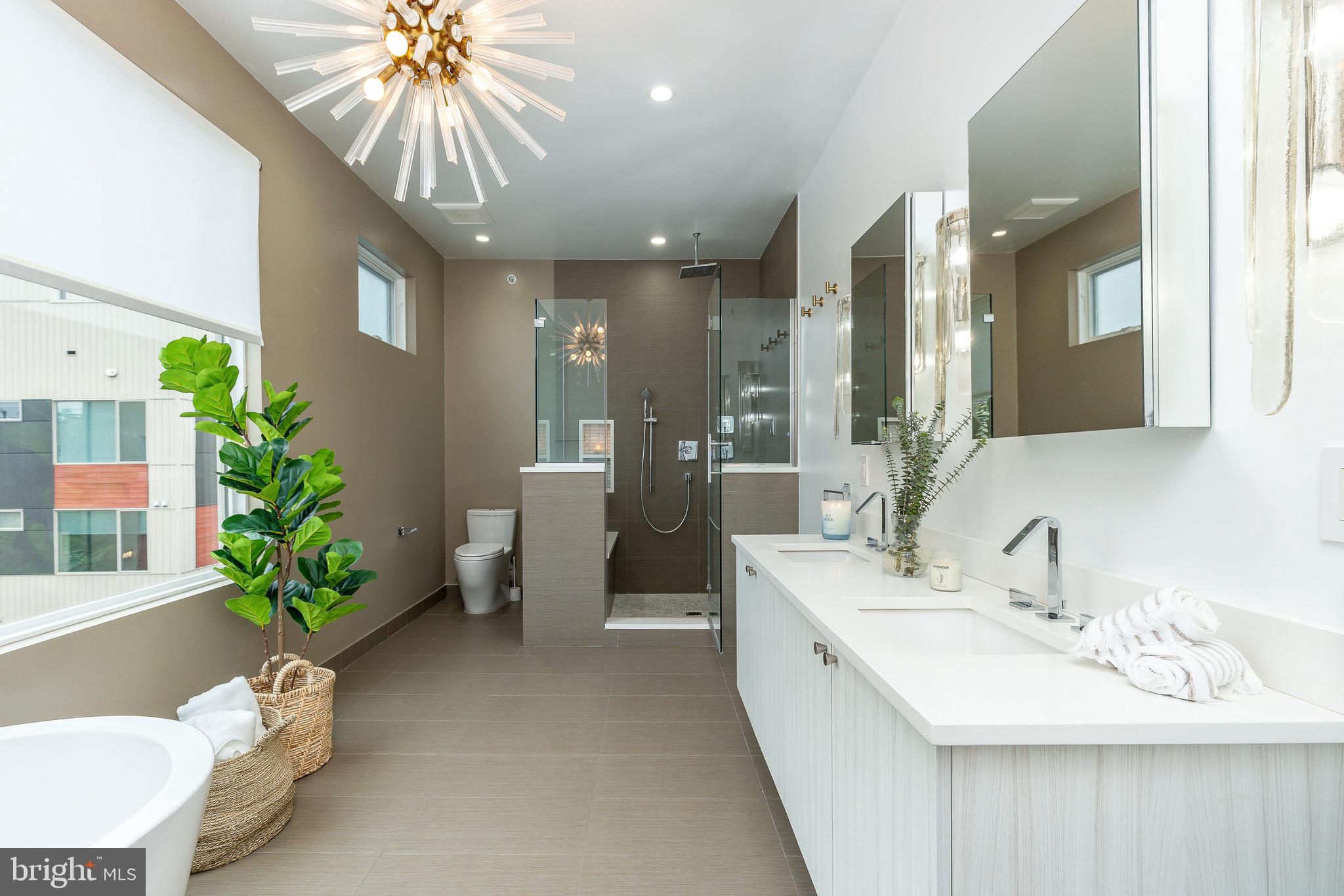 BELLA VISTA - Residential