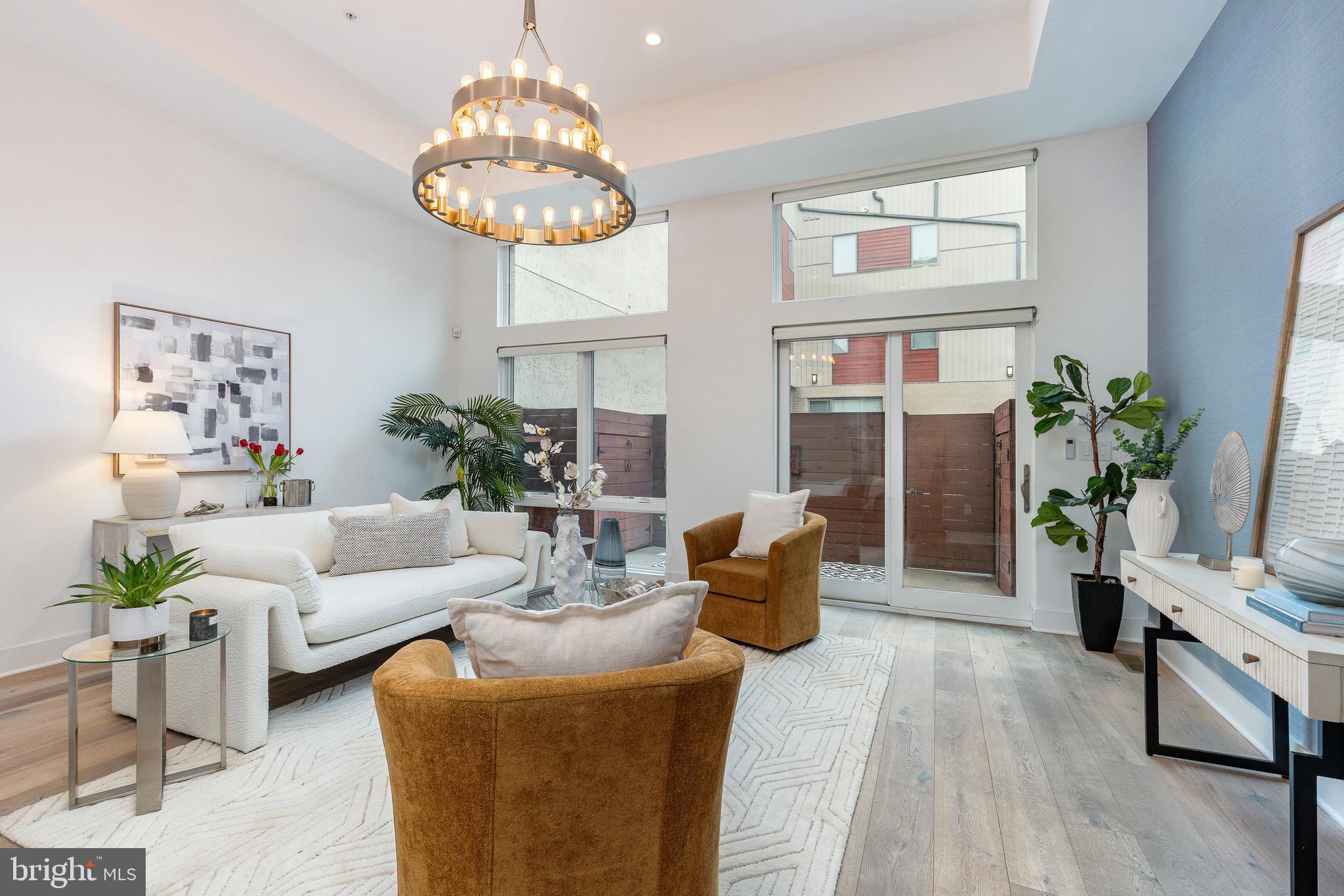 BELLA VISTA - Residential