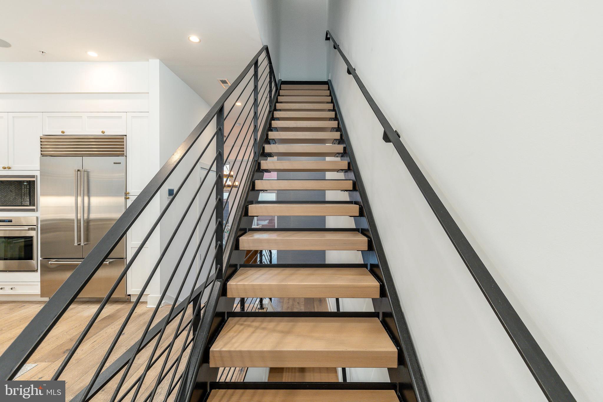 BELLA VISTA - Residential