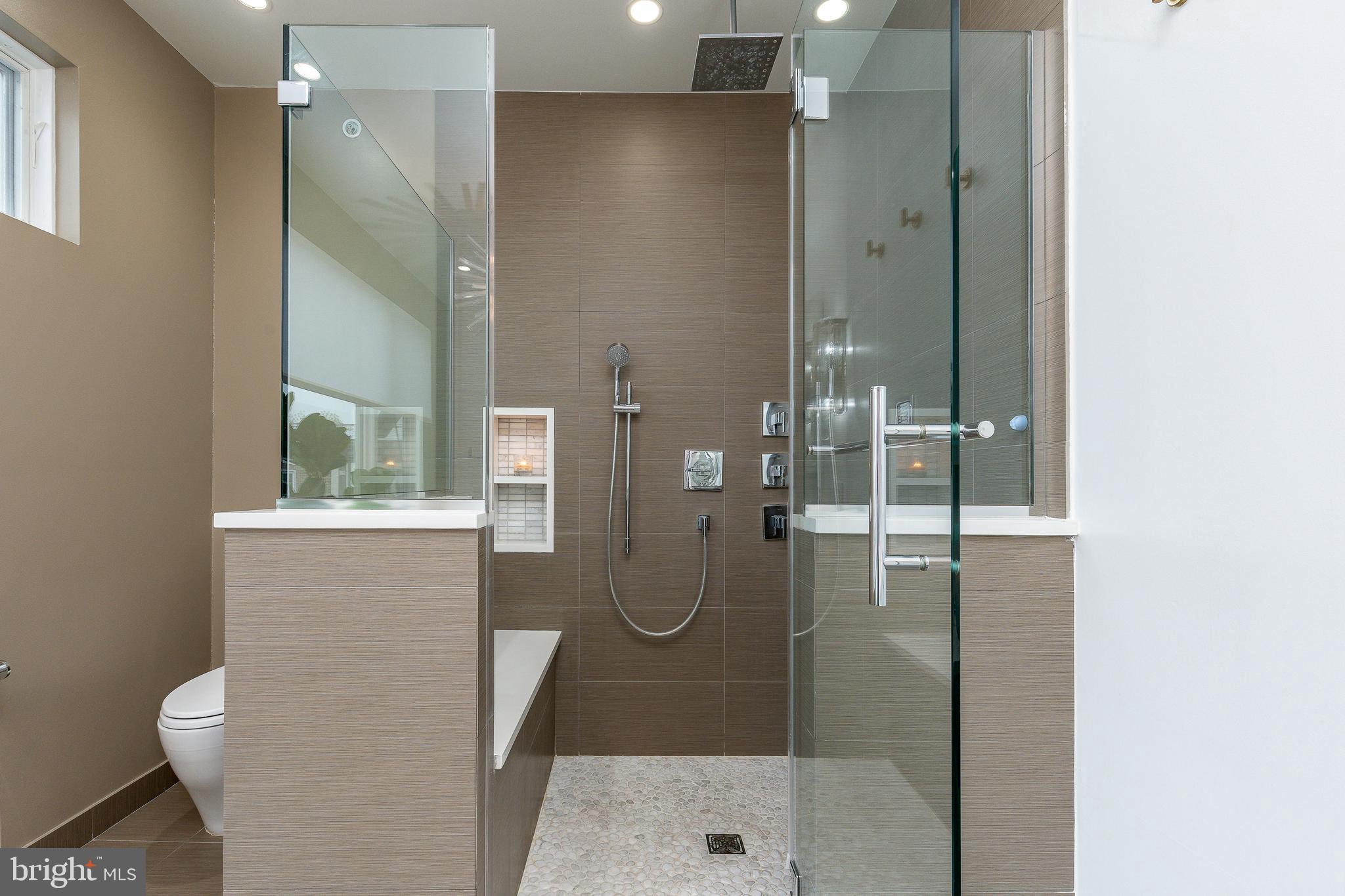 BELLA VISTA - Residential