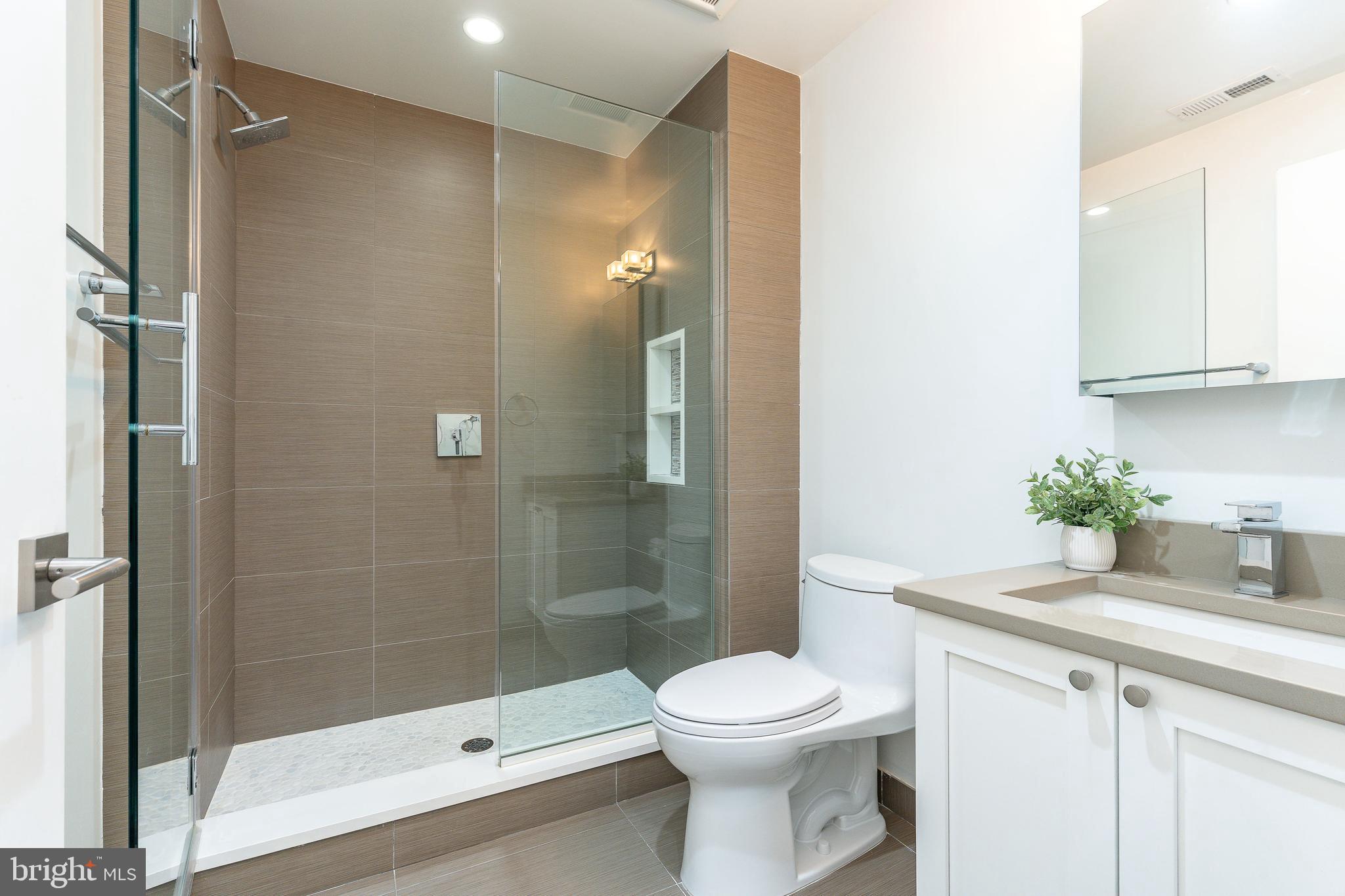 BELLA VISTA - Residential