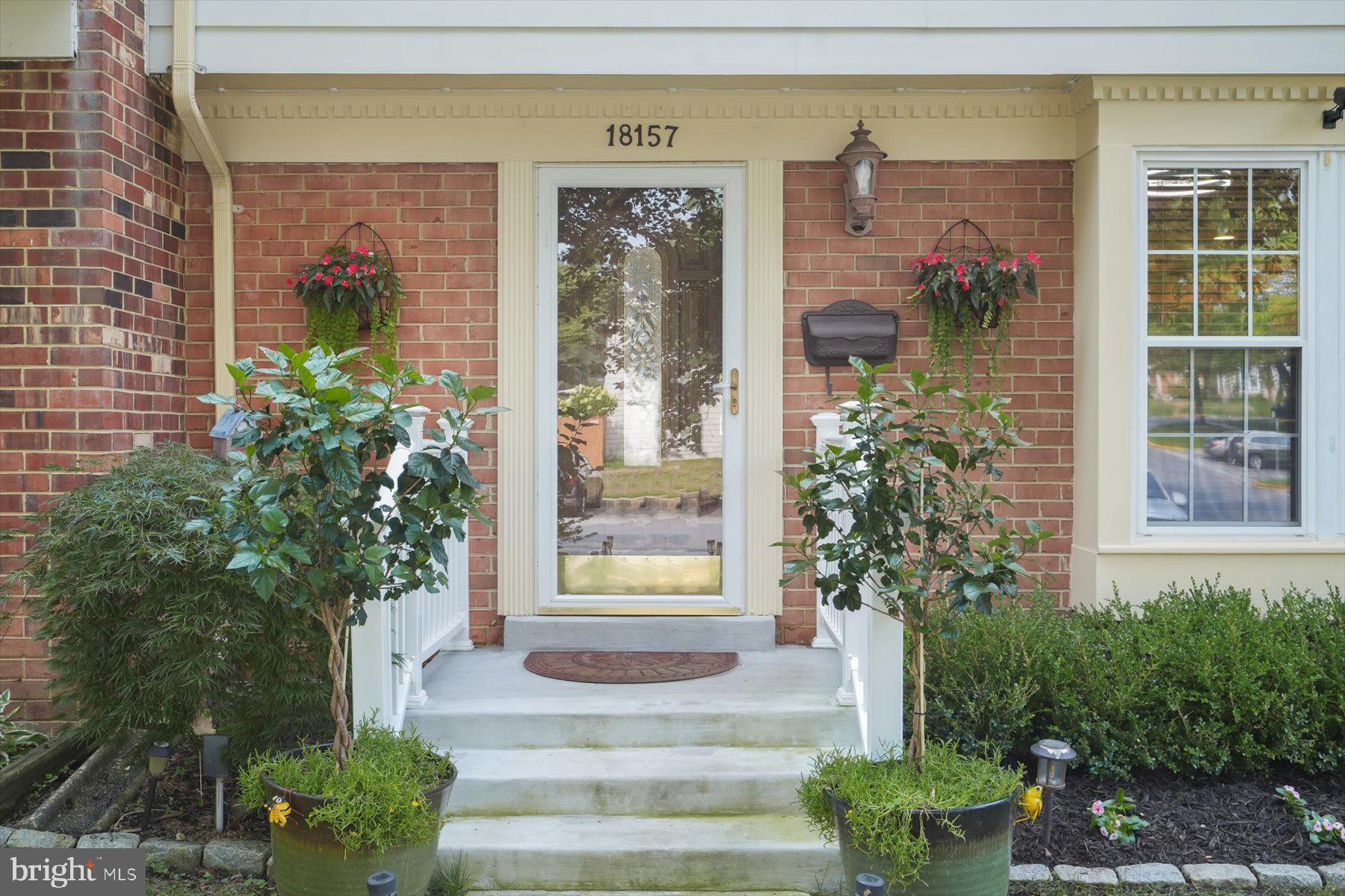 18157 METZ DRIVE - Photo 2