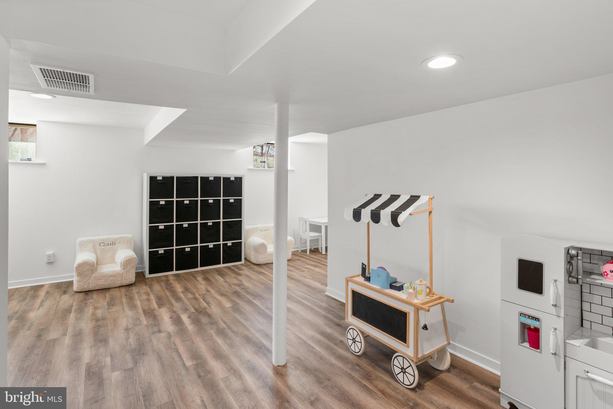 LAKE FALLS - Residential