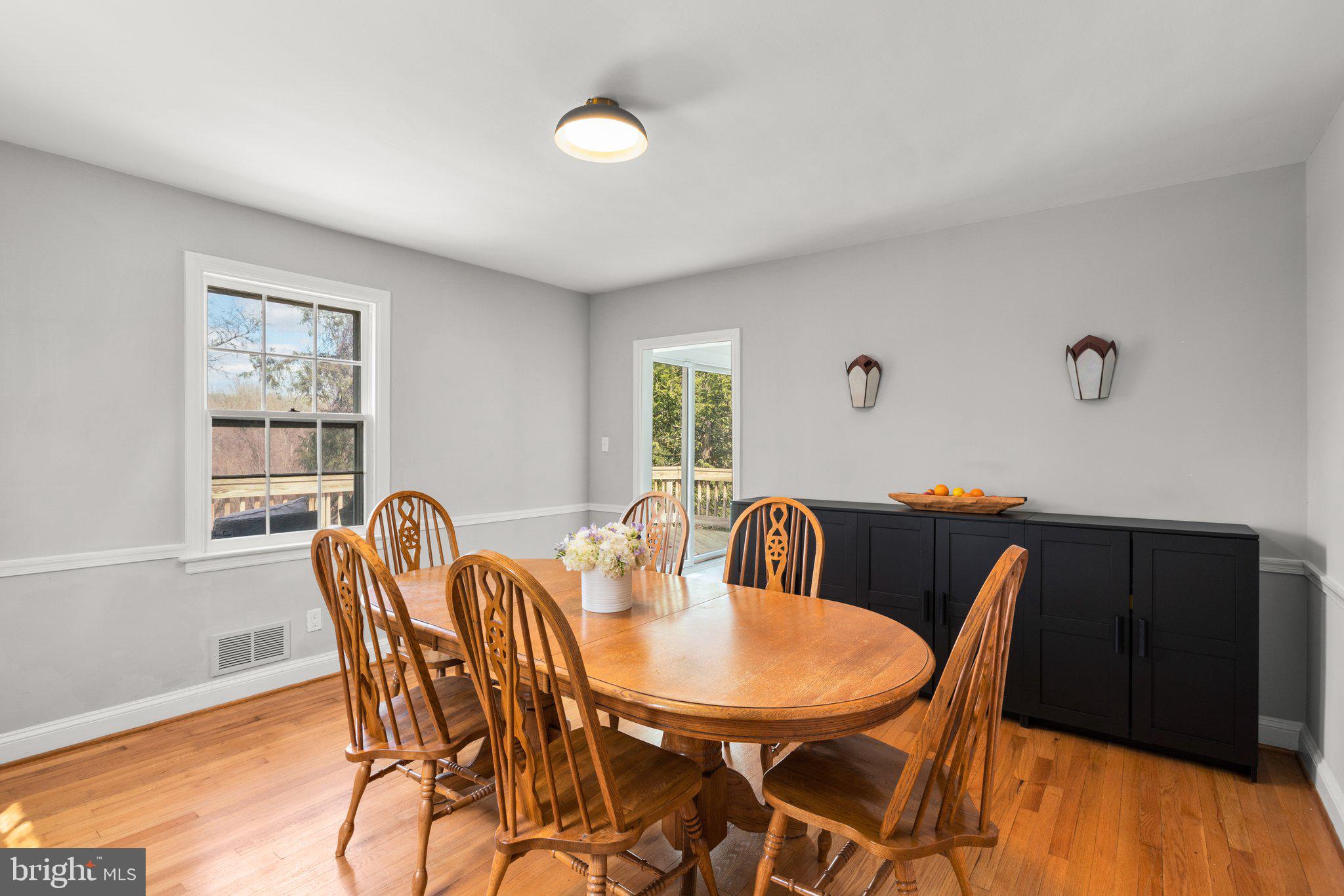 LAKE FALLS - Residential