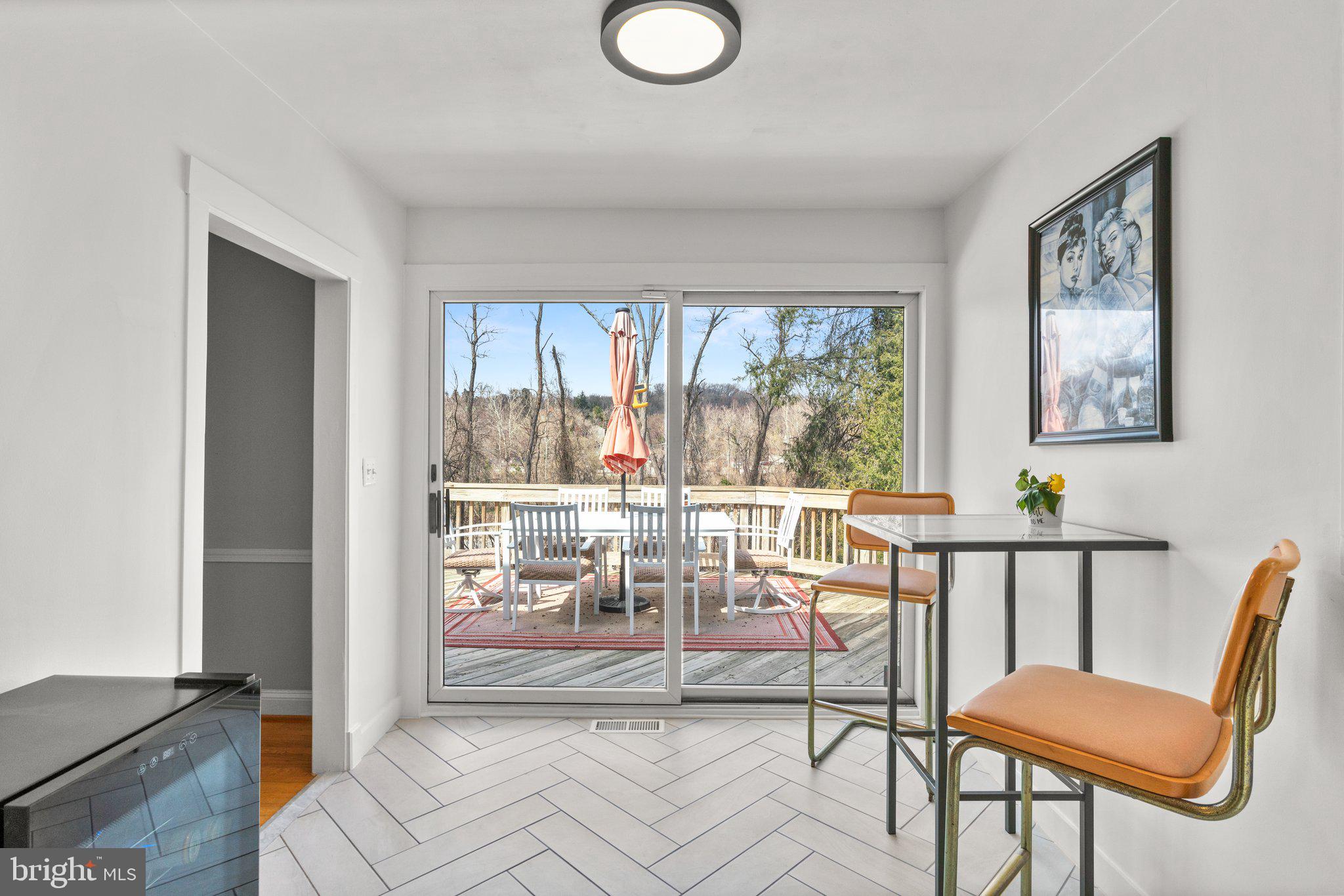 LAKE FALLS - Residential