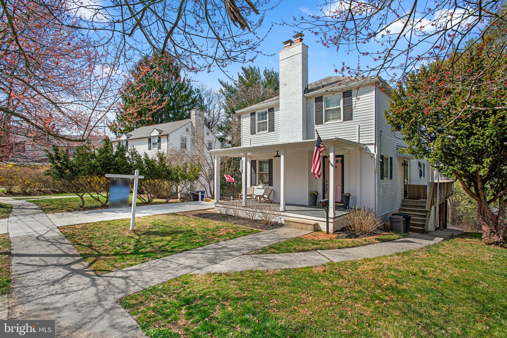 LAKE FALLS - Residential