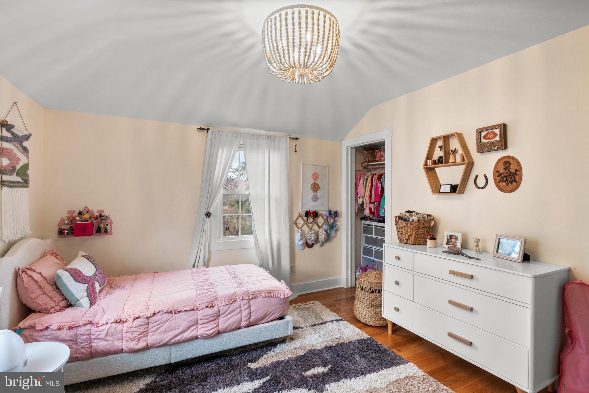 LAKE FALLS - Residential