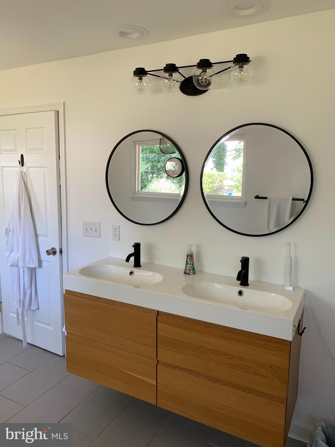 TOWN CREEK - Residential