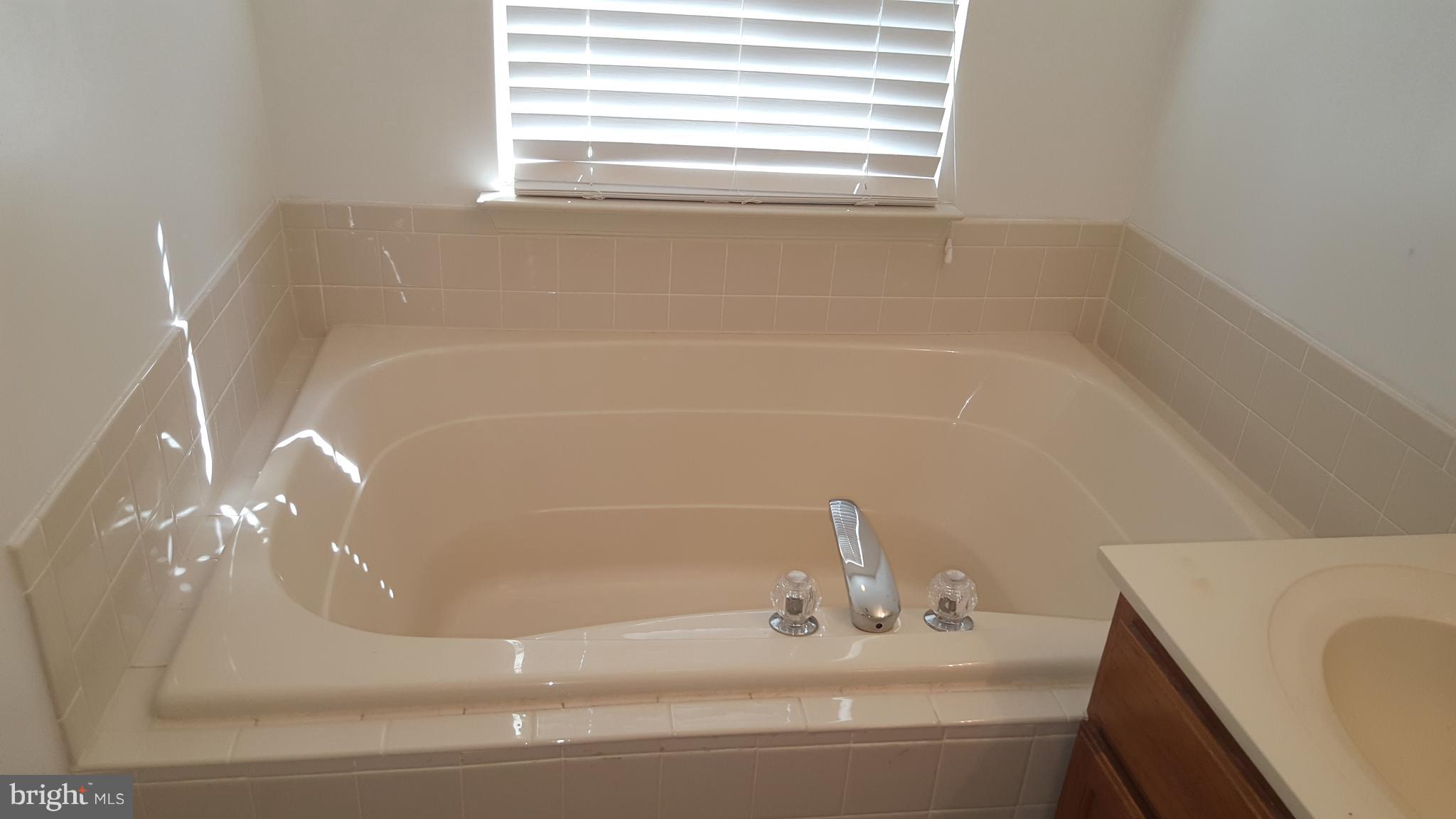 MARLTON TOWN CENTER - Residential Lease