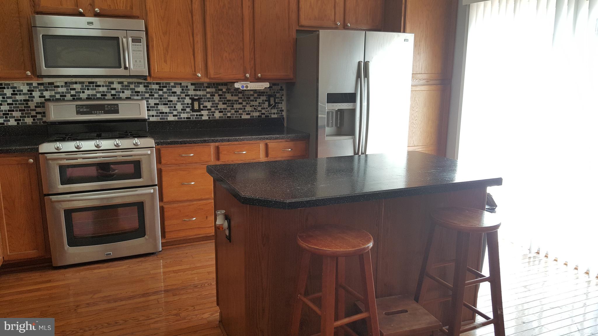 MARLTON TOWN CENTER - Residential Lease