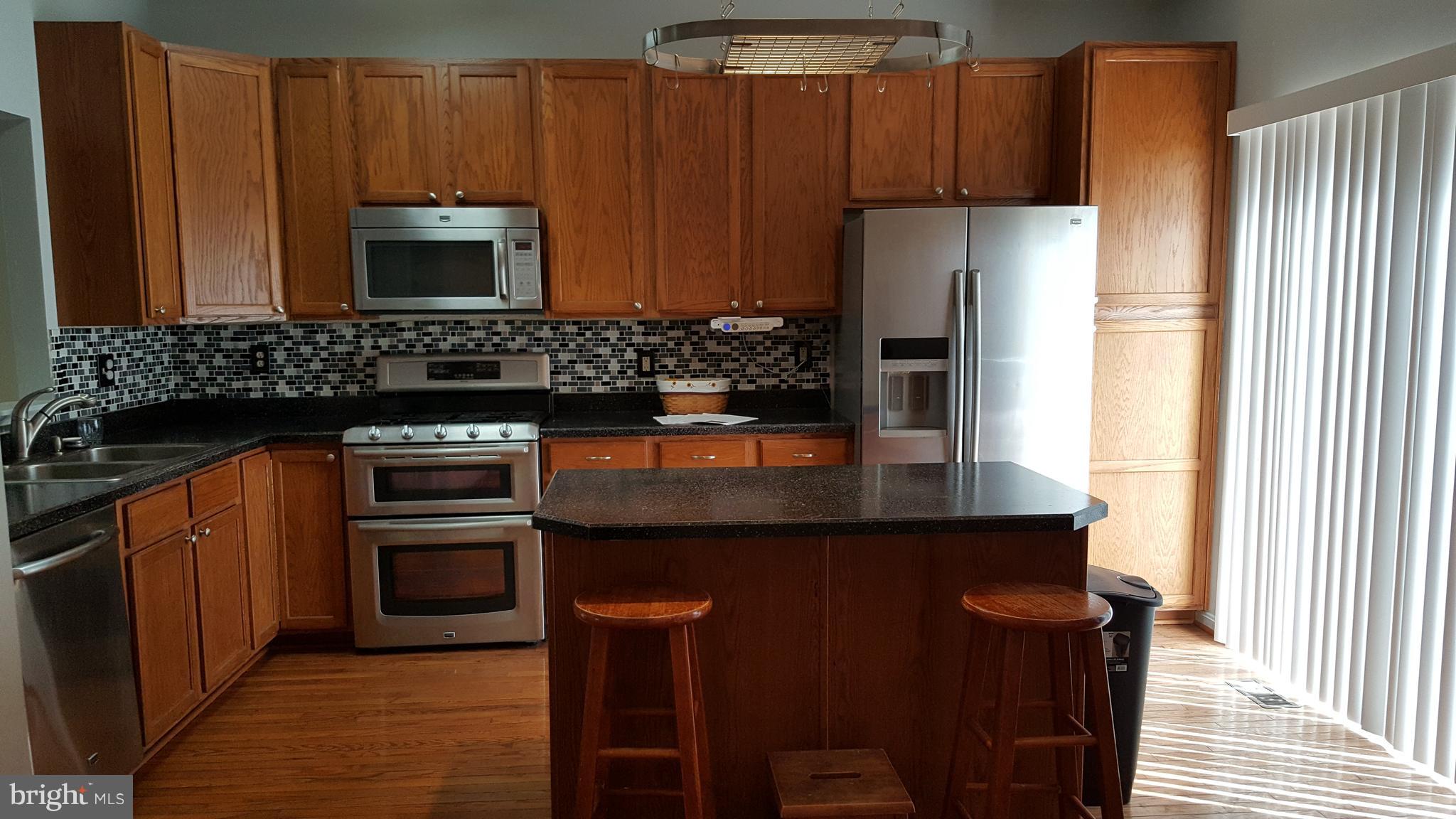 MARLTON TOWN CENTER - Residential Lease