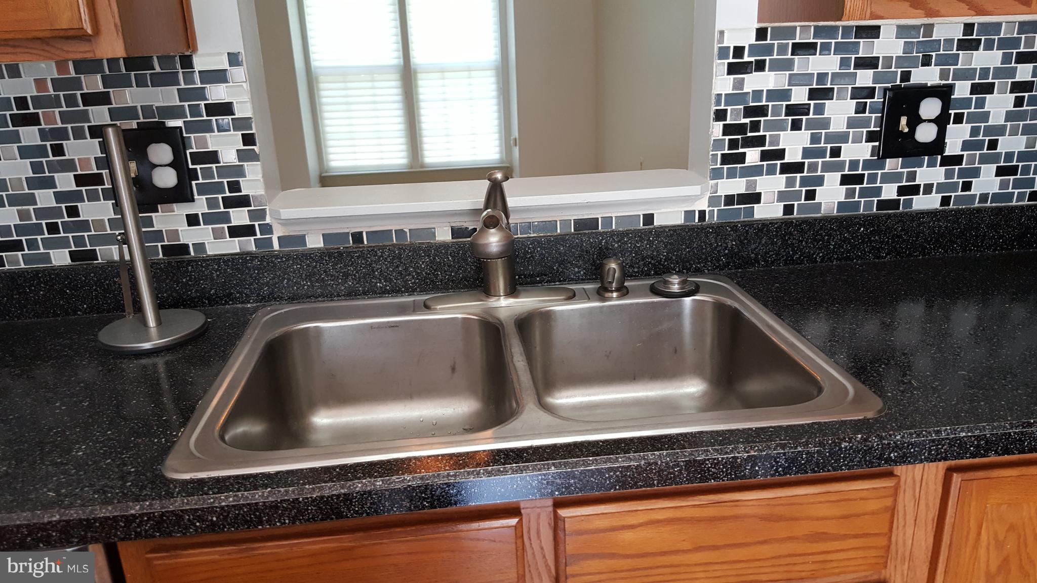 MARLTON TOWN CENTER - Residential Lease