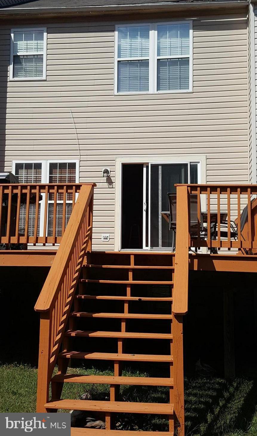 MARLTON TOWN CENTER - Residential Lease