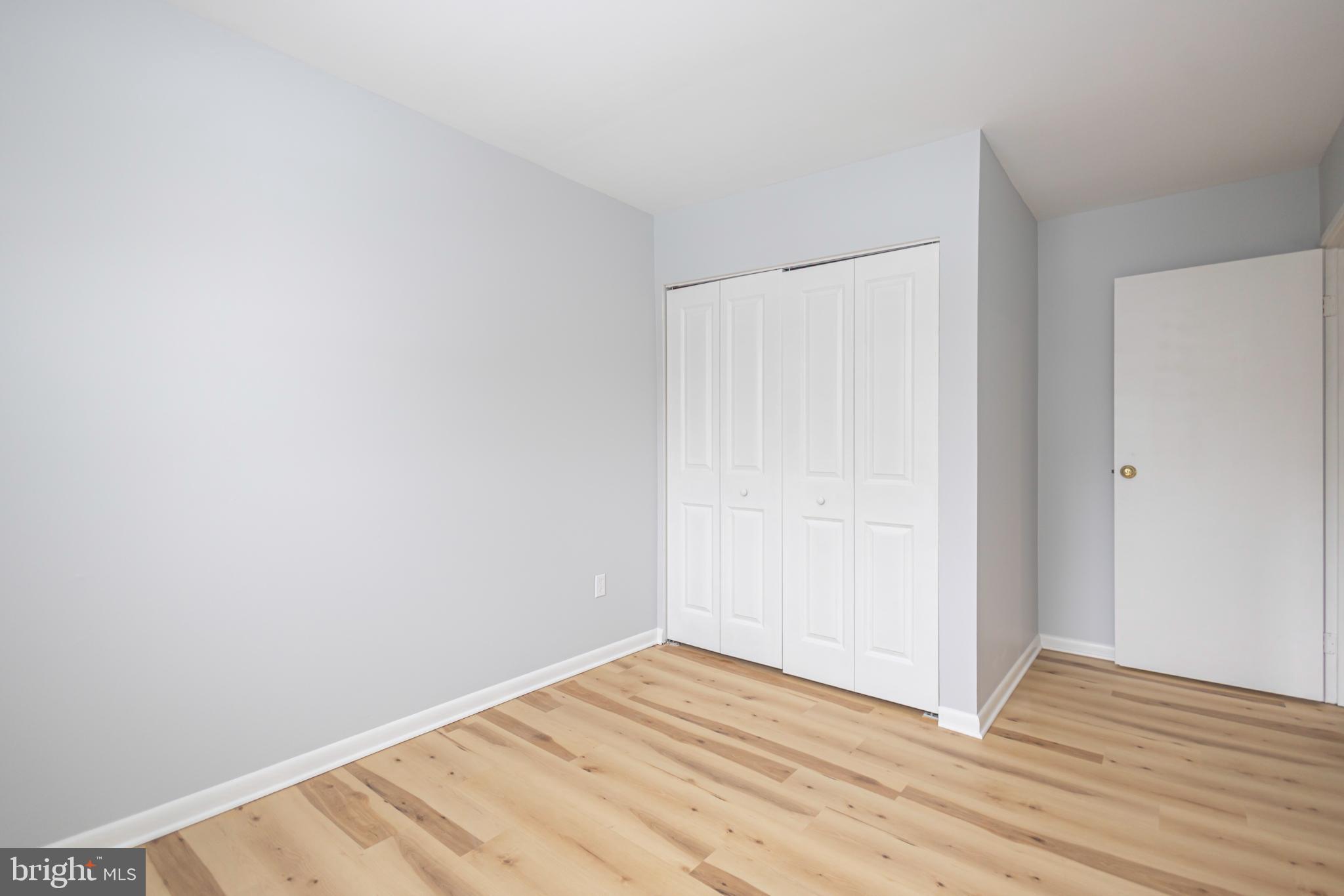 MANOR VIEW - Residential