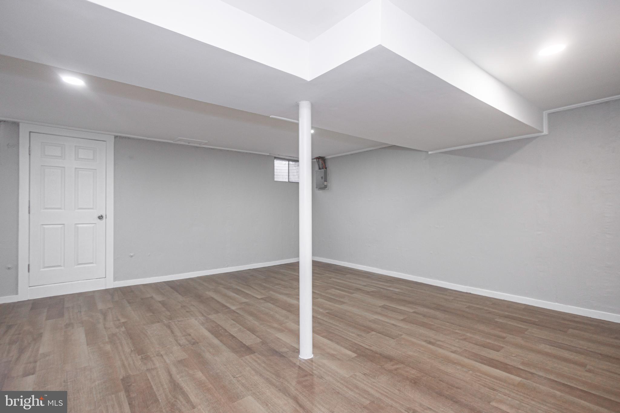 MANOR VIEW - Residential