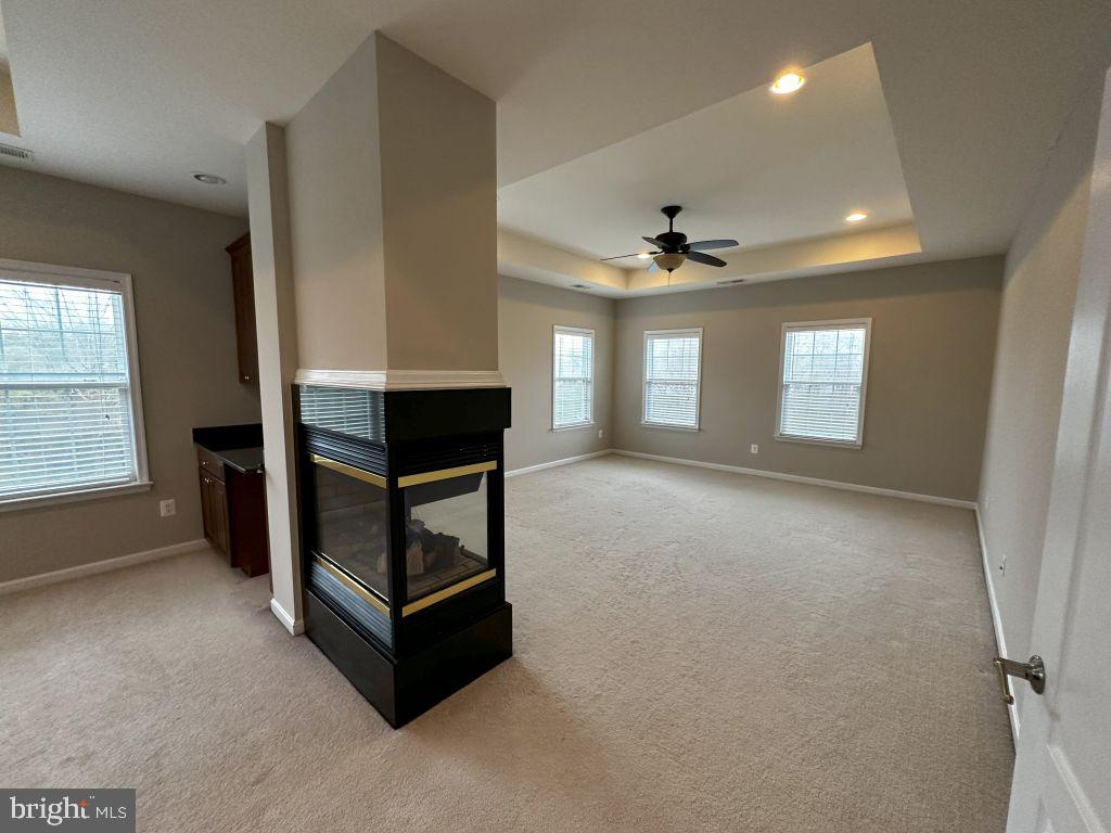 EVERGREEN VILLAGE - Residential Lease