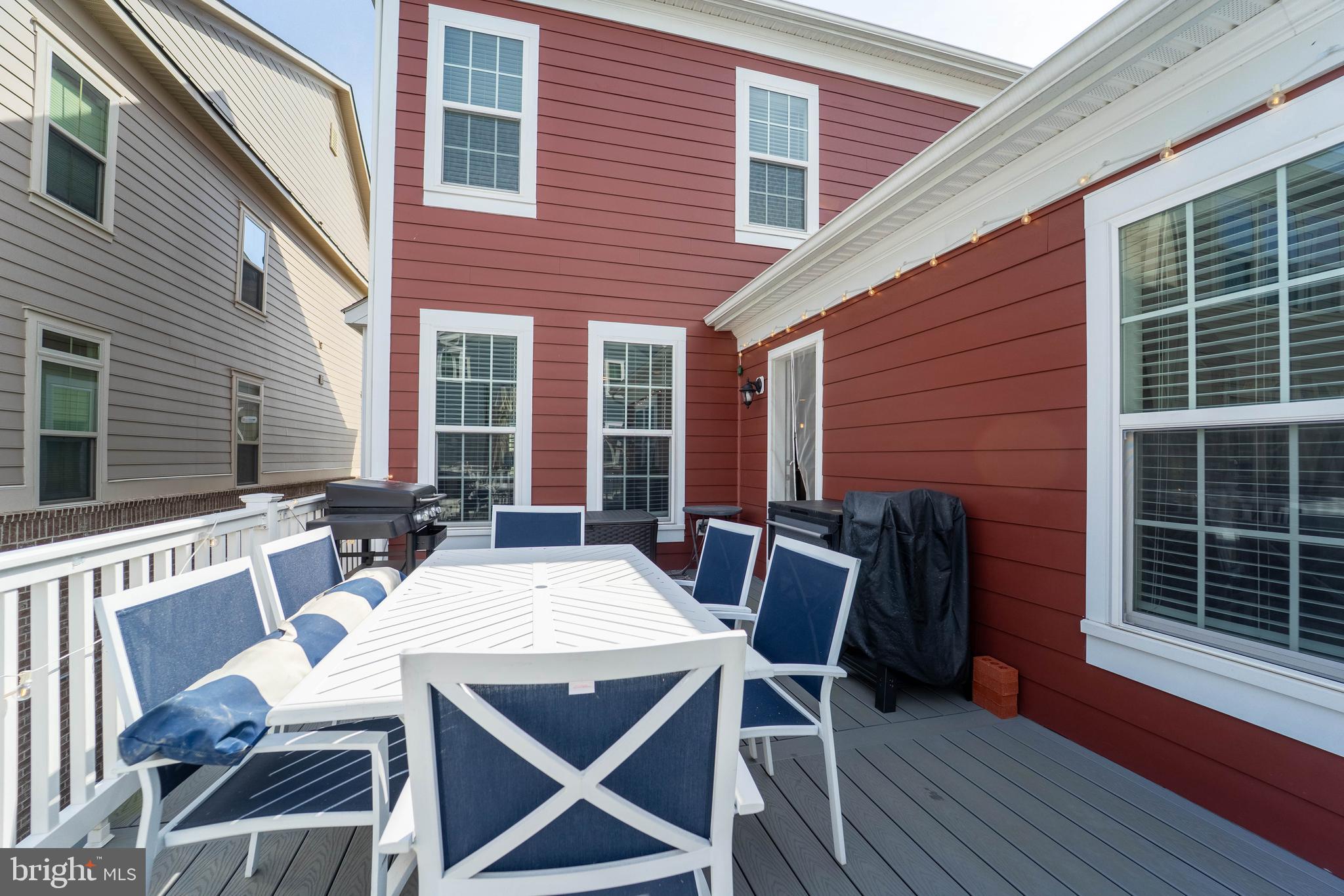 GREENLEIGH AT CROSSROADS - Residential