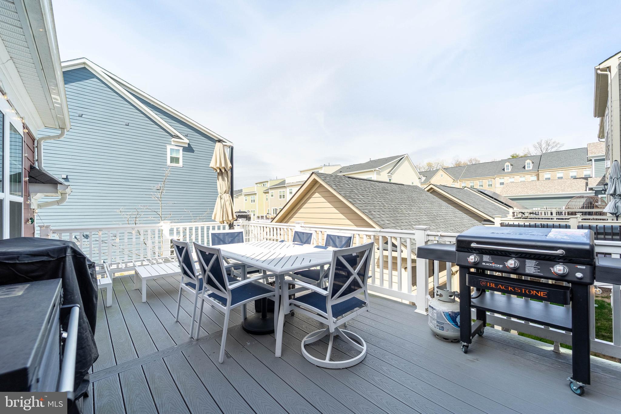 GREENLEIGH AT CROSSROADS - Residential