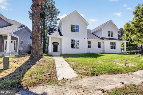 Townhouse For Rent - 214 Chandler Street<br/> Sussex County, MILTON, DE 19968