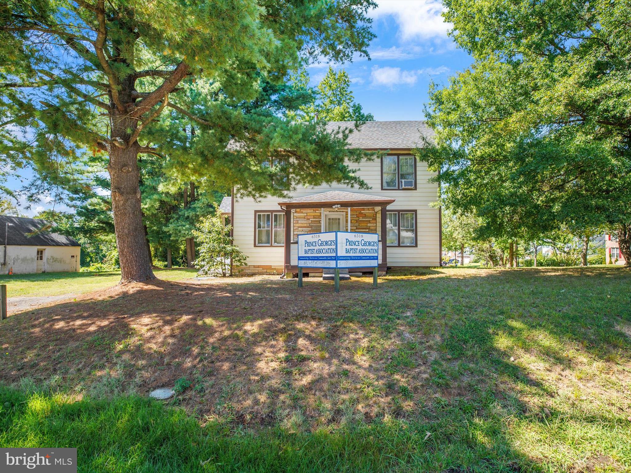 PRINCESS GARDENS - Residential