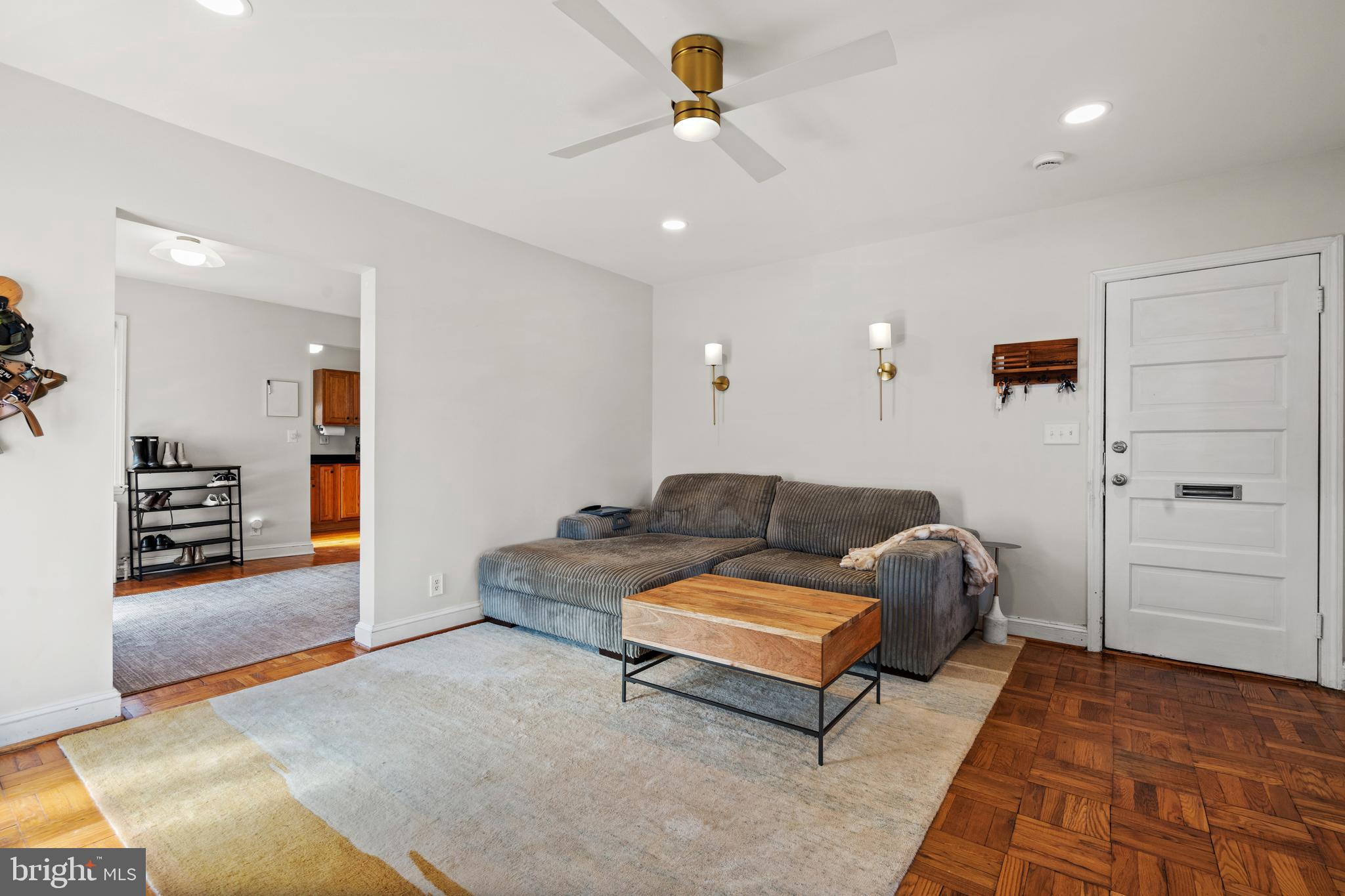 DEL RAY - Residential