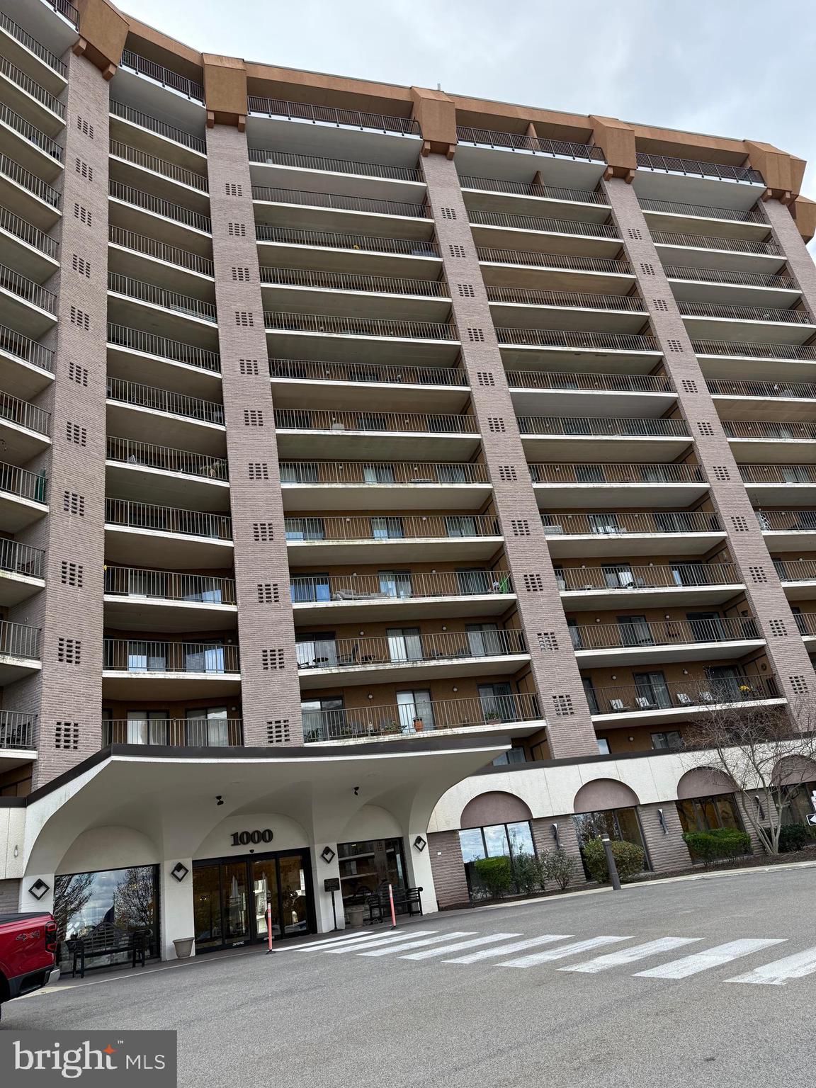 VALLEY FORGE TOWER - Residential Lease